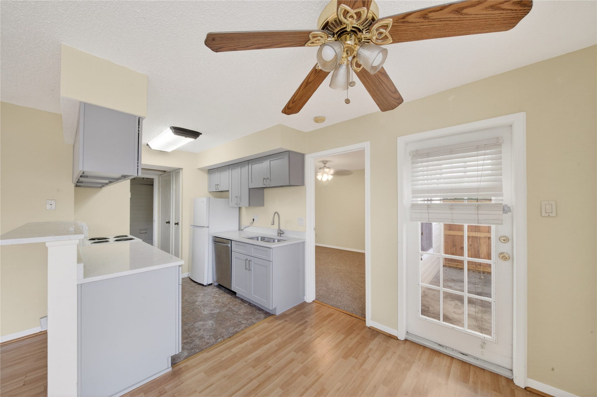 2750 Holly Hall Street, #1706, Houston, TX 77054