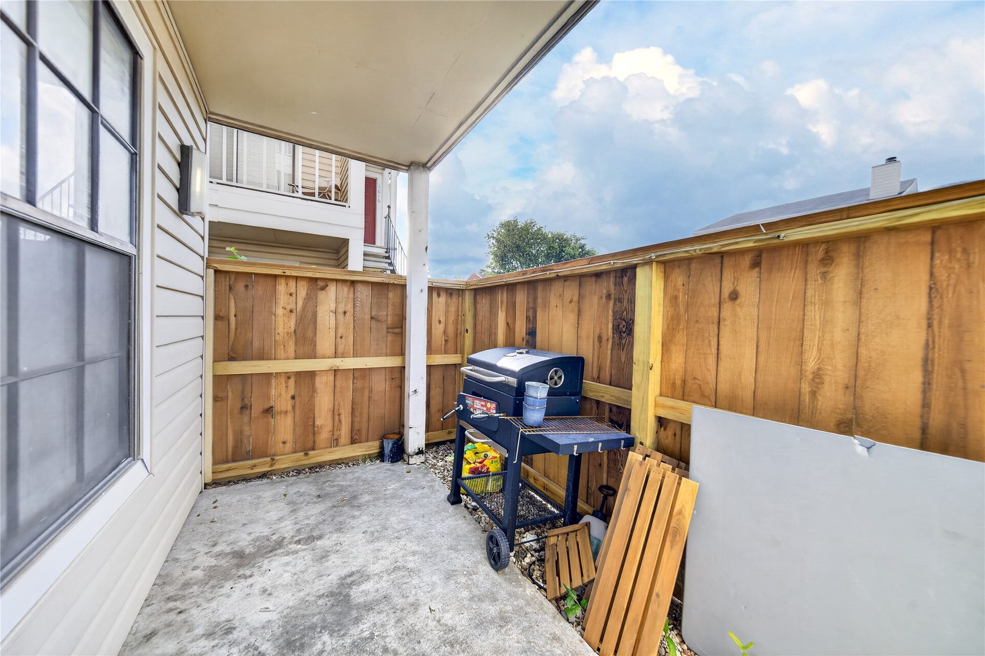 2750 Holly Hall Street, #1706, Houston, TX 77054