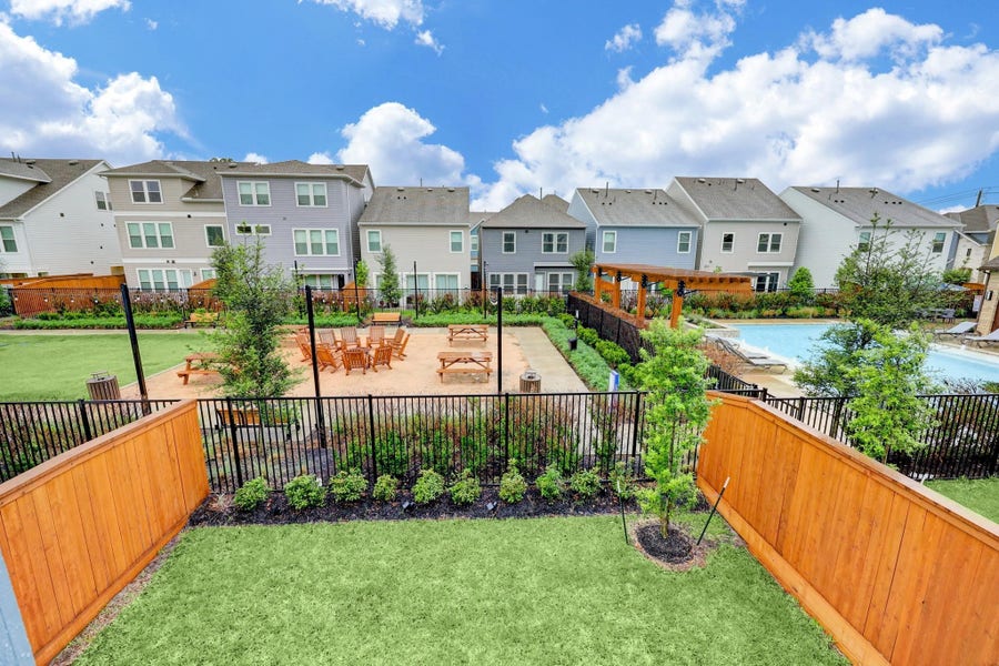Property photo for 10920 Keaton Landing Drive, Houston, TX