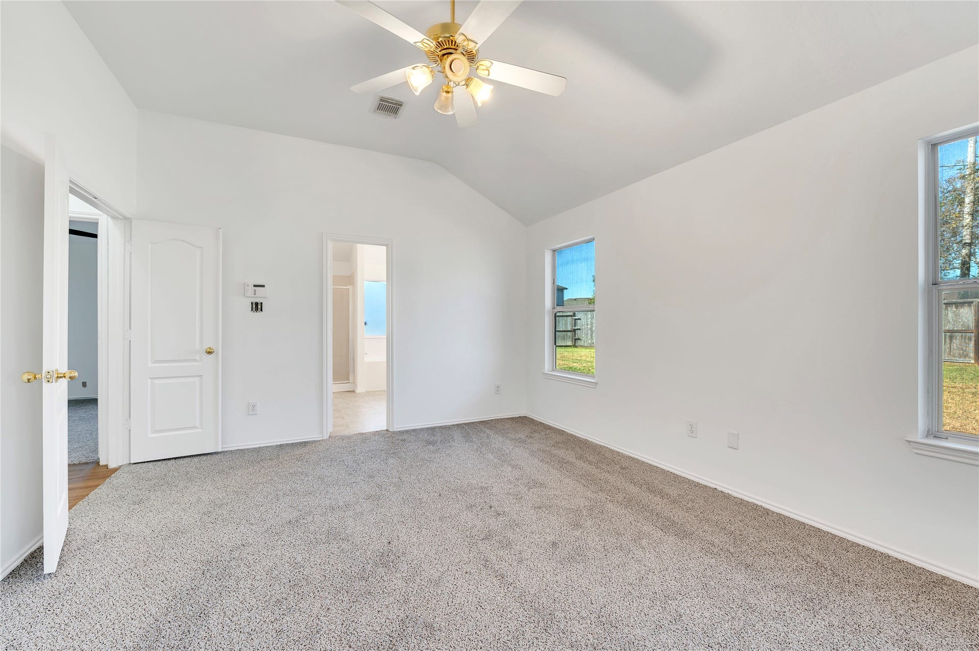 2103 Kingfisher Court, League City, TX 77573 2103 Kingfisher Court, League City, TX 77573