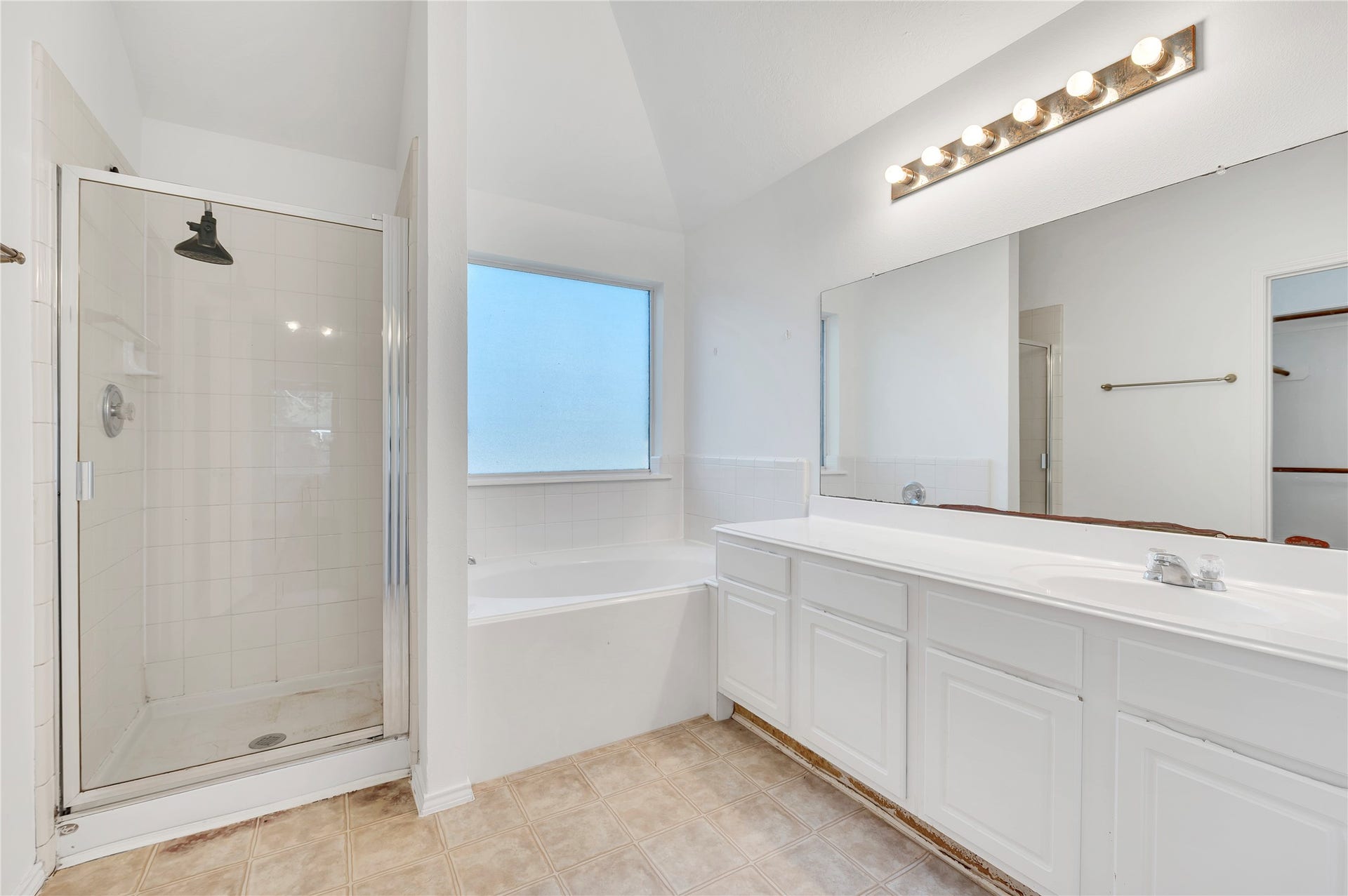 2103 Kingfisher Court, League City, TX 77573 2103 Kingfisher Court, League City, TX 77573