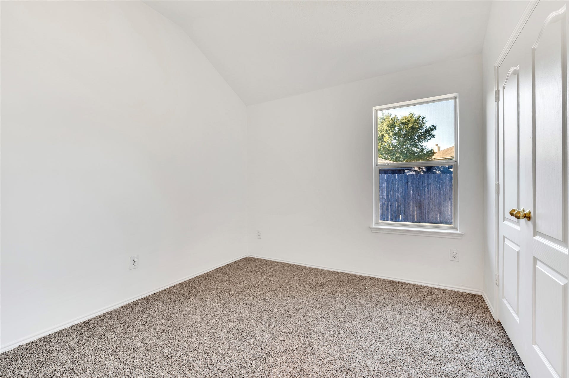 2103 Kingfisher Court, League City, TX 77573 2103 Kingfisher Court, League City, TX 77573