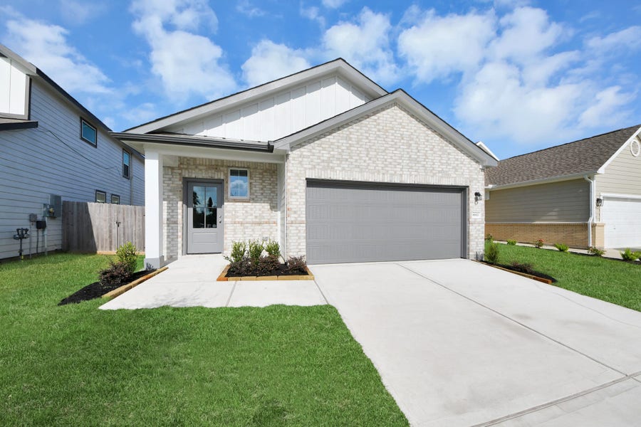 Property photo for 8811 Bird Branch Drive, Houston, TX