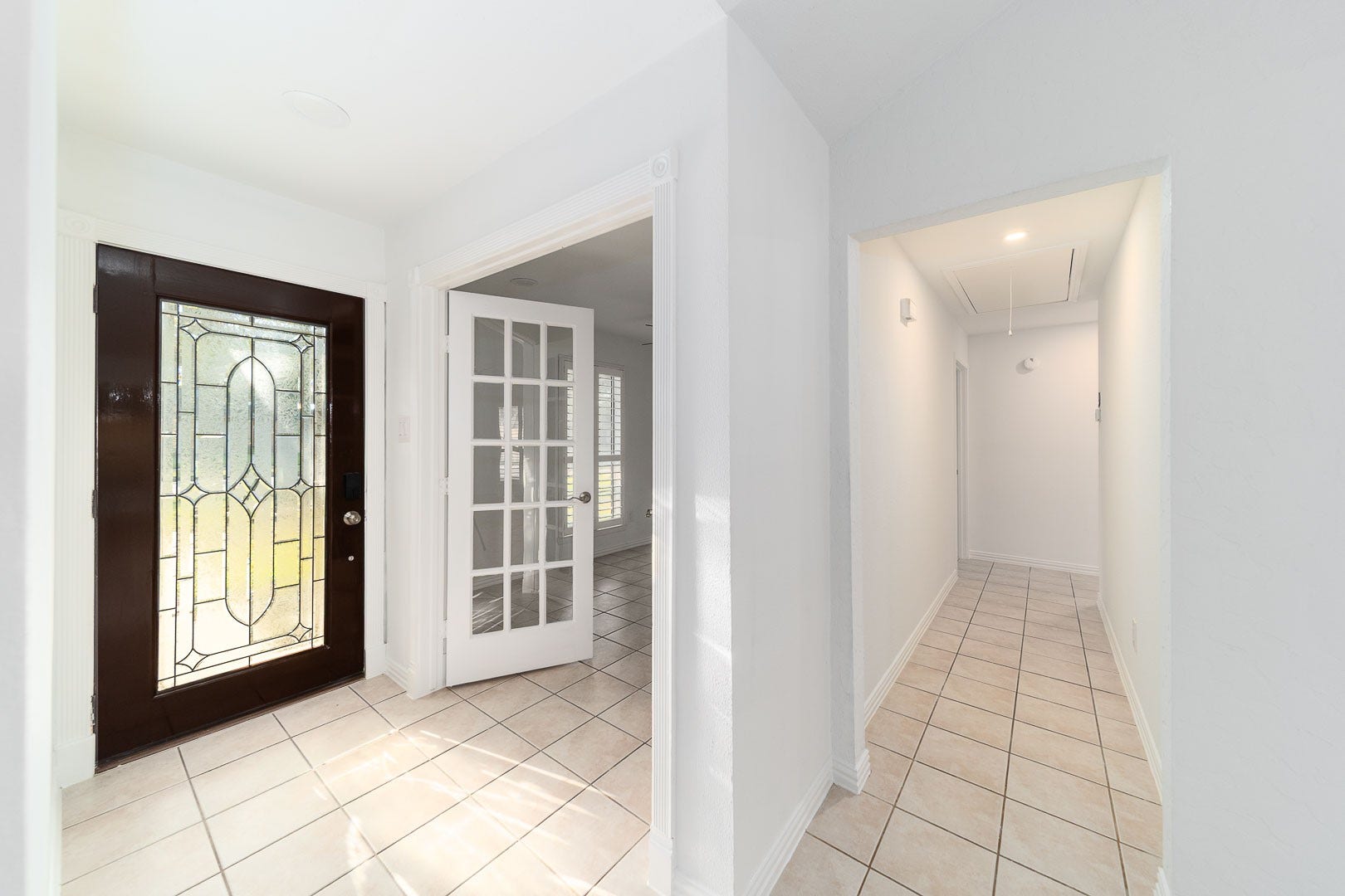 120 Meadow Bend Street, League City, TX 77573