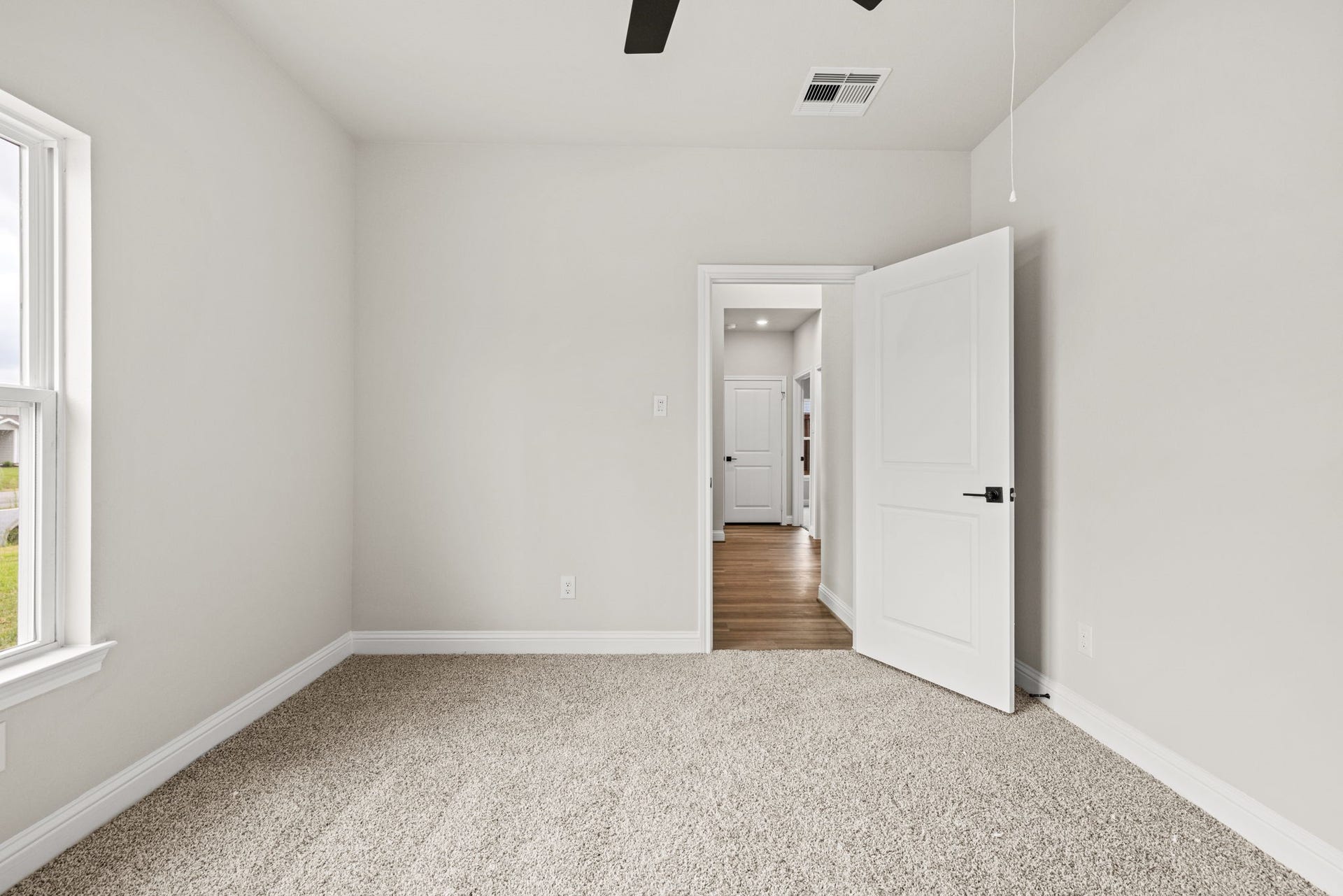 This home is currently under construction, with the opportunity to select your preferred exterior and interior finishes. Please contact our Sales Consultant for full details, available selections, and current availability. Photo shown is a sample of a recently completed home and is for reference only.