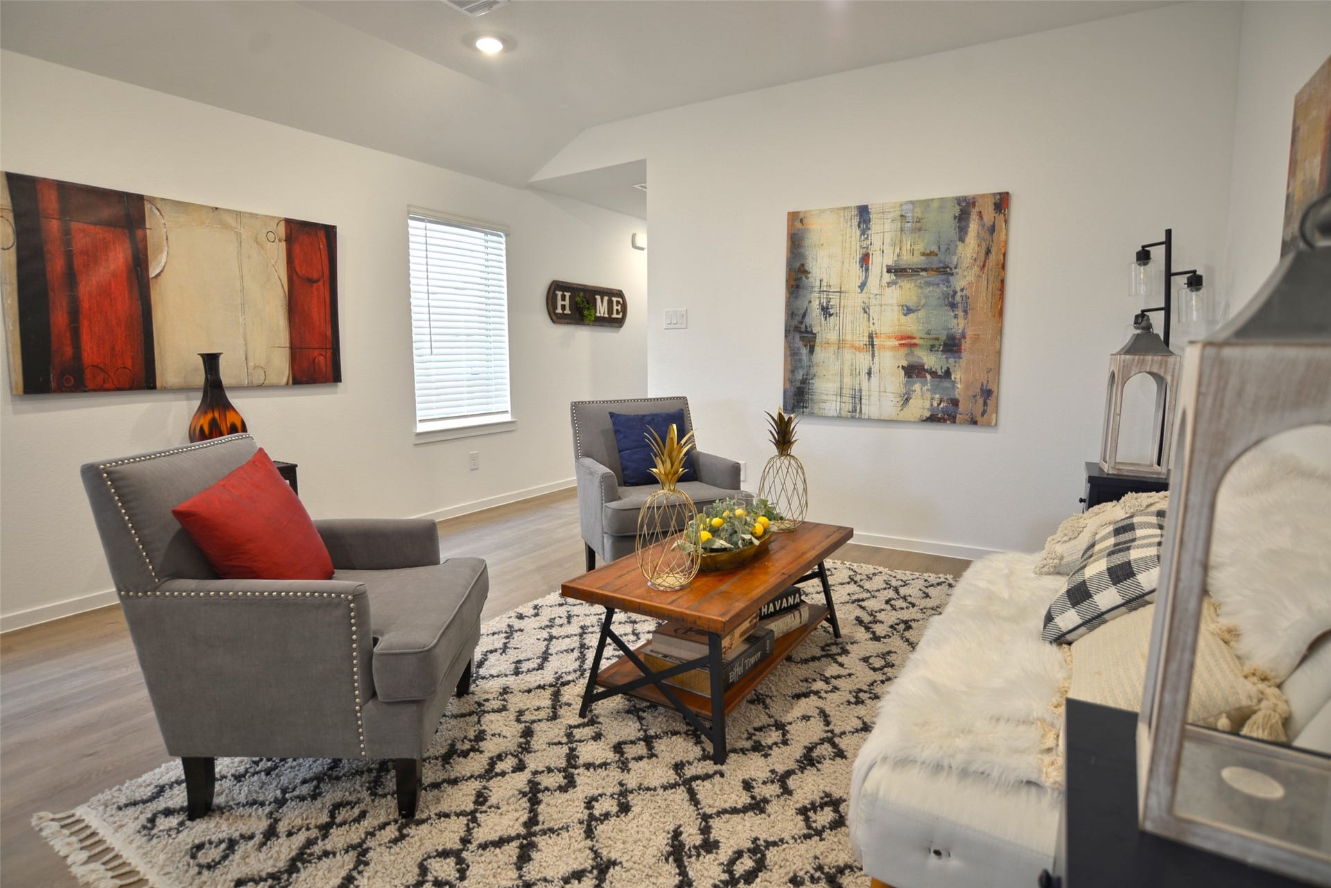 4122 Bronco Station Lane, League City, TX 77511 Family Room
