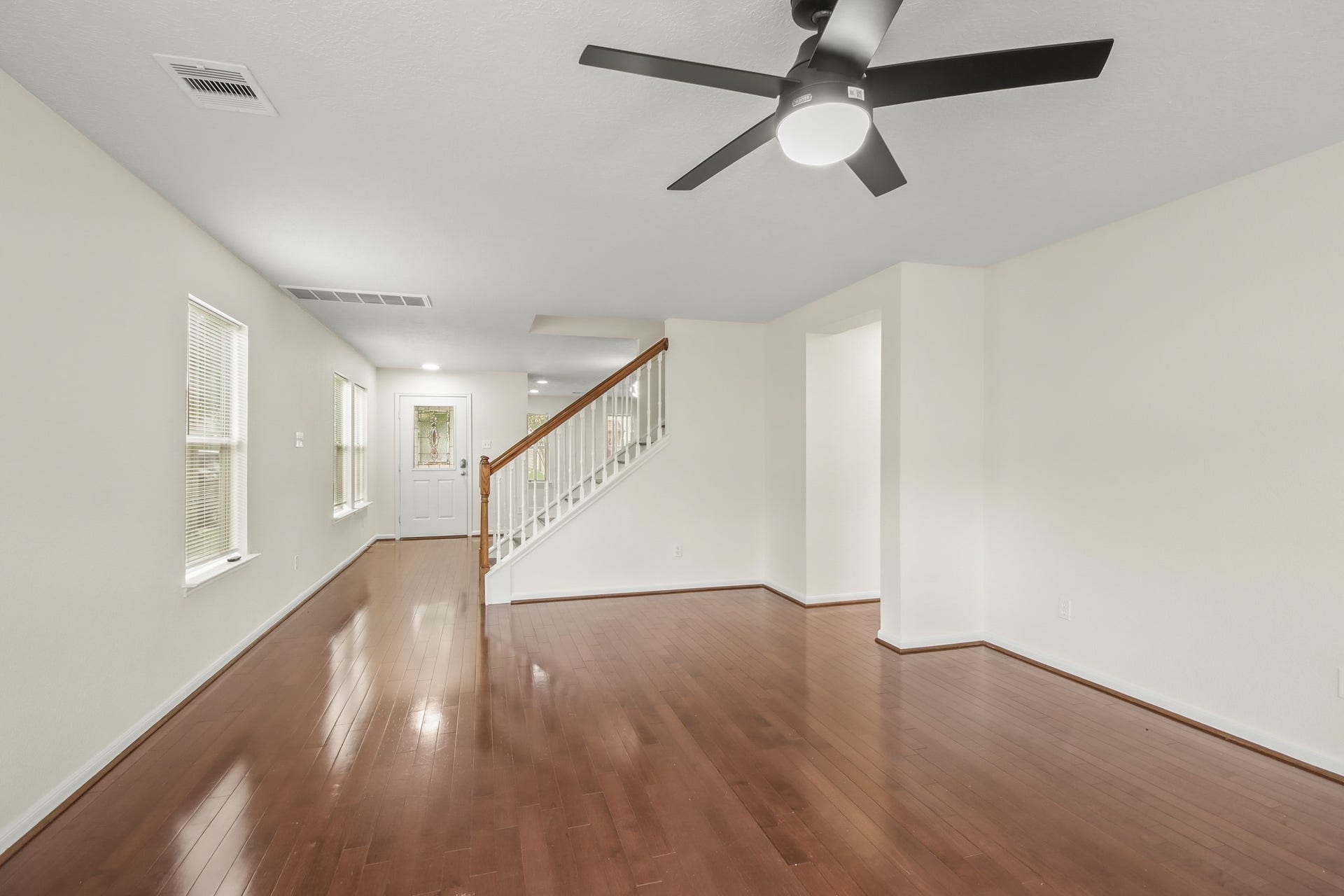255 Silky Leaf Drive, Houston, TX 77073 This angle shows the smooth transition between the dining and living room.