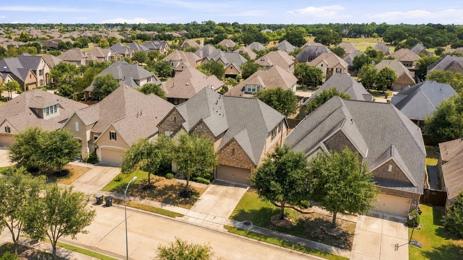 Property photo for 1718 Tonkawa Trail, Katy, TX
