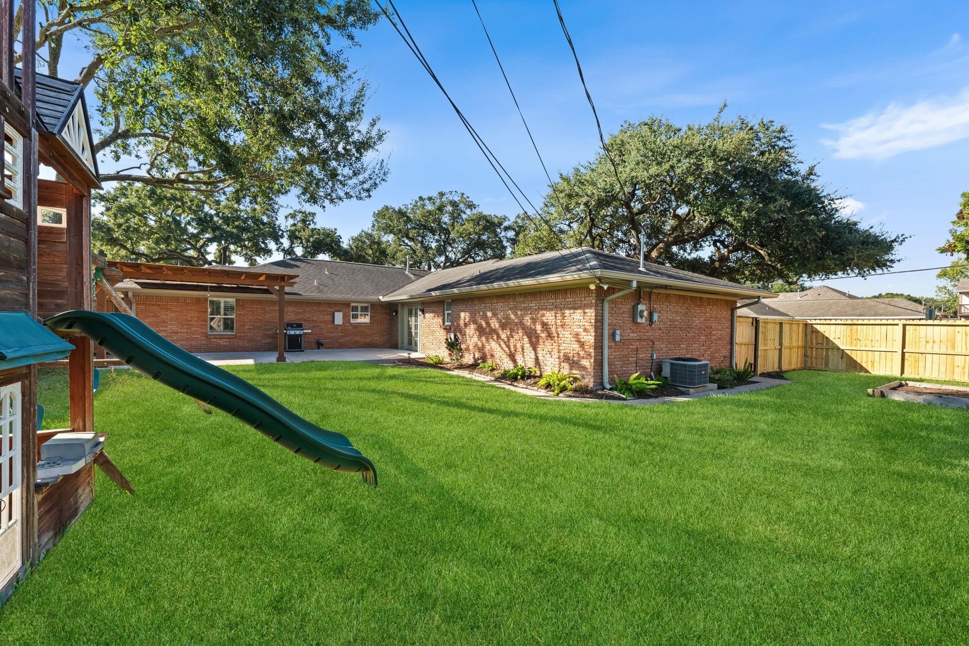 4630 Willowbend Boulevard, Houston, TX 77035 4630 Willowbend Boulevard, Houston, TX 77035