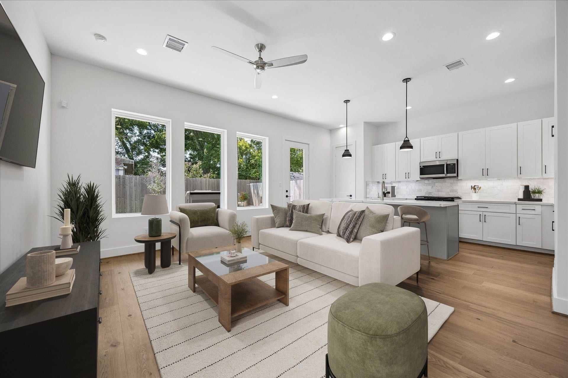 1826 W Tidwell Road, Houston, TX 77091 1826 W Tidwell Road, Houston, TX 77091