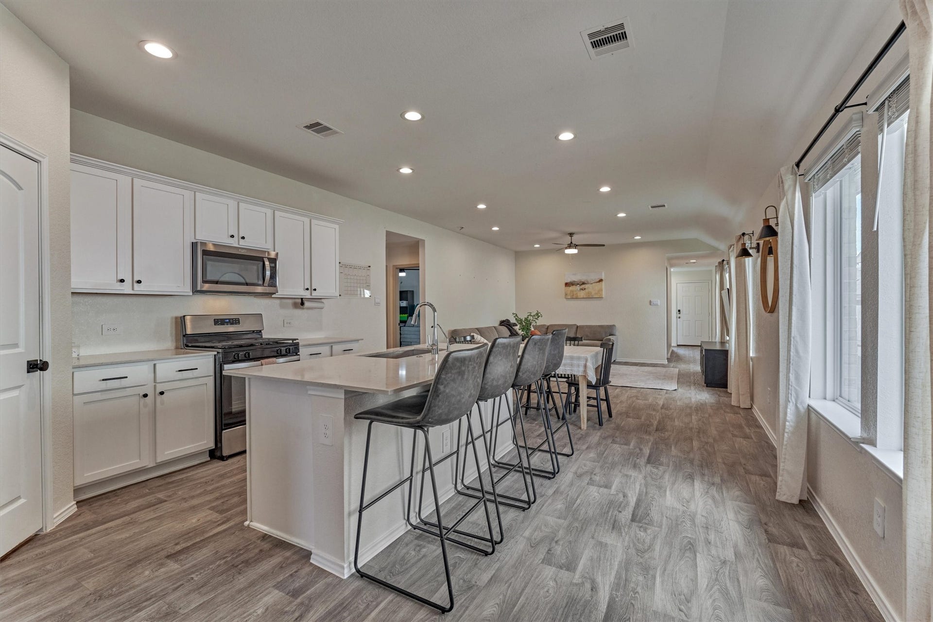 20010 Sienna Green Drive, Hockley, TX 77447 20010 Sienna Green Drive, Hockley, TX 77447
