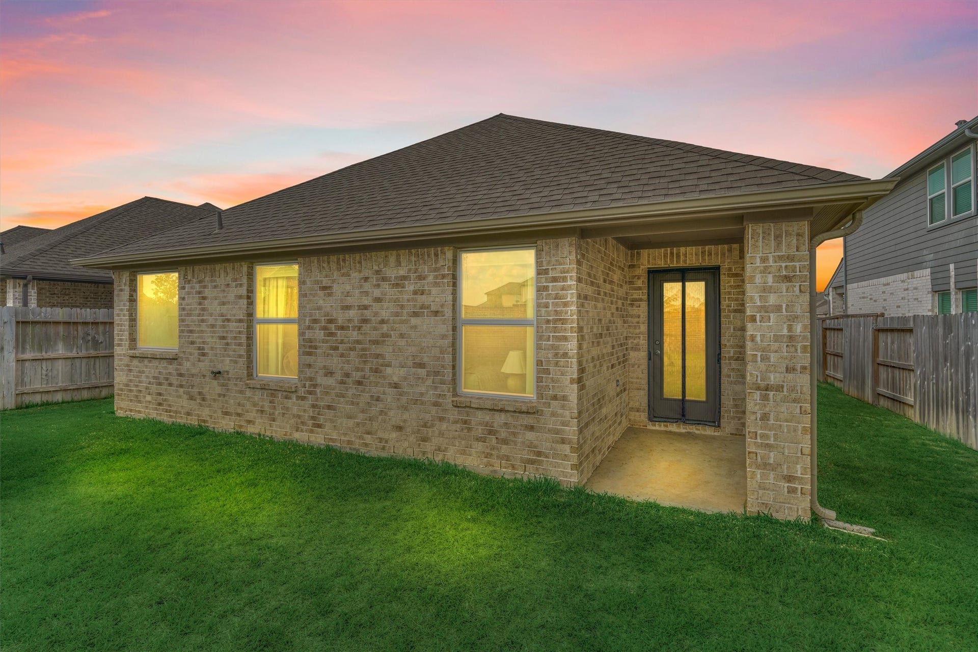 20010 Sienna Green Drive, Hockley, TX 77447 20010 Sienna Green Drive, Hockley, TX 77447