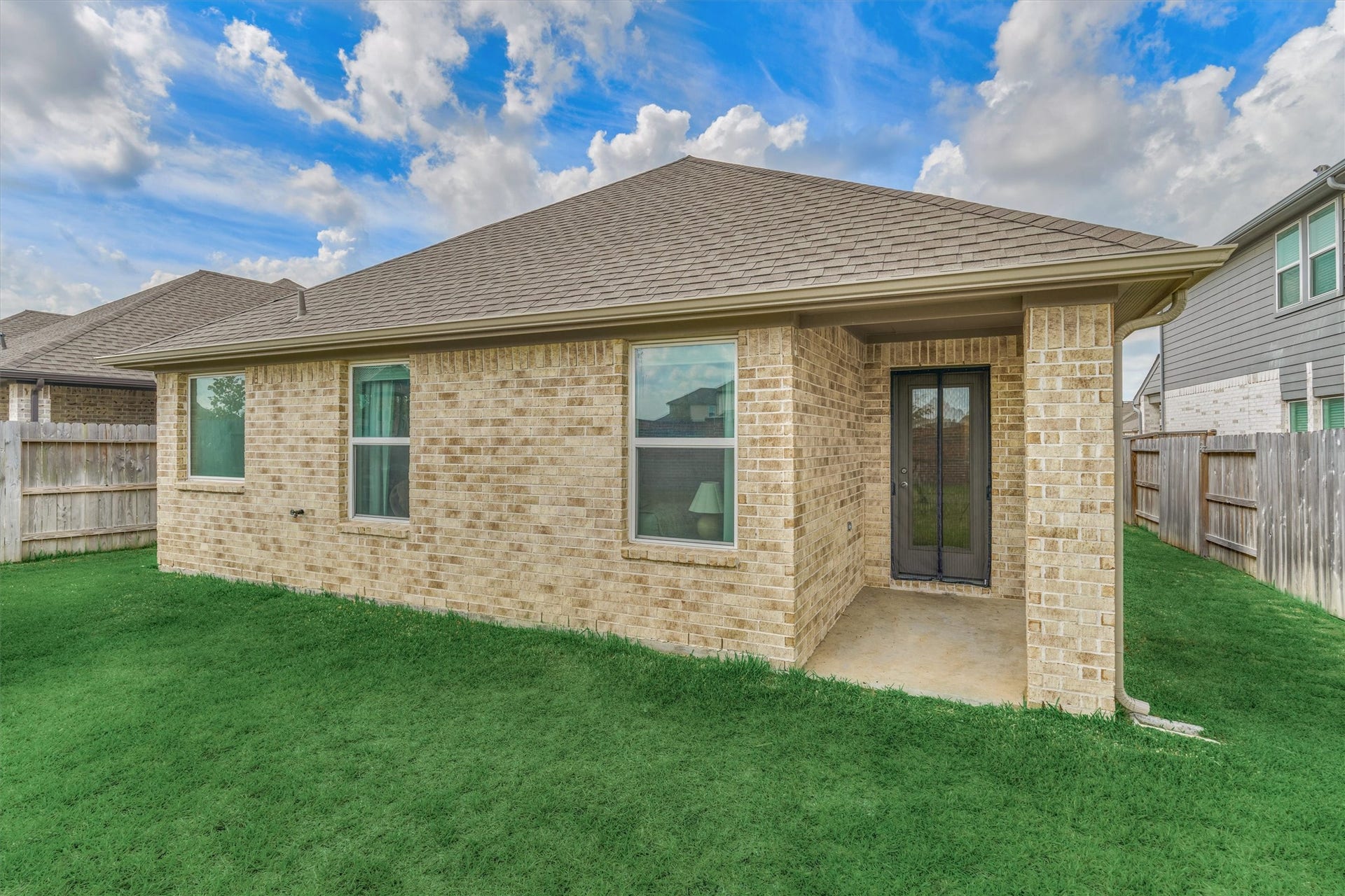 20010 Sienna Green Drive, Hockley, TX 77447 20010 Sienna Green Drive, Hockley, TX 77447