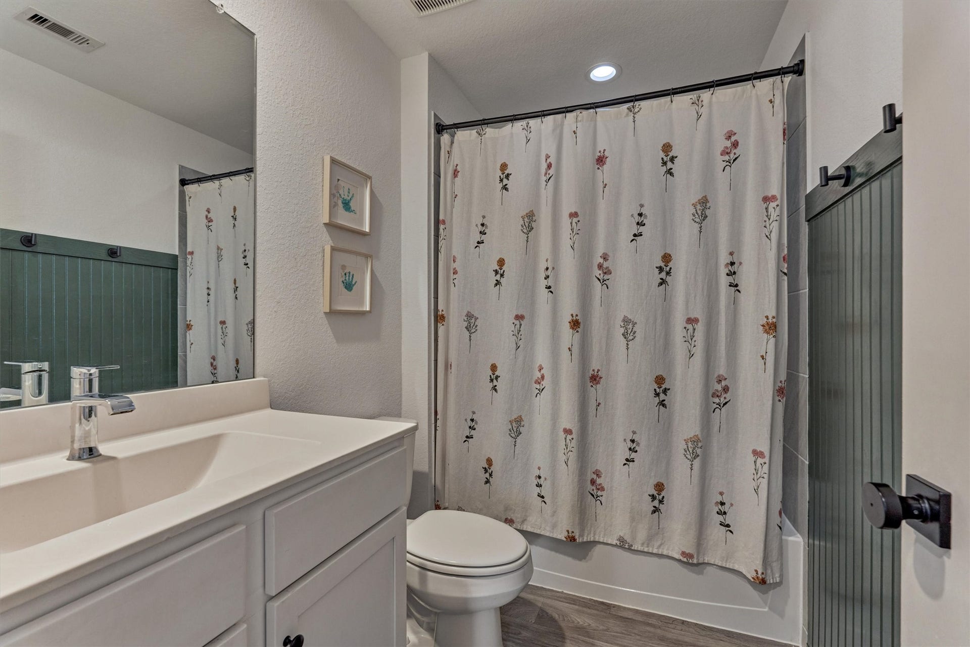 20010 Sienna Green Drive, Hockley, TX 77447 20010 Sienna Green Drive, Hockley, TX 77447