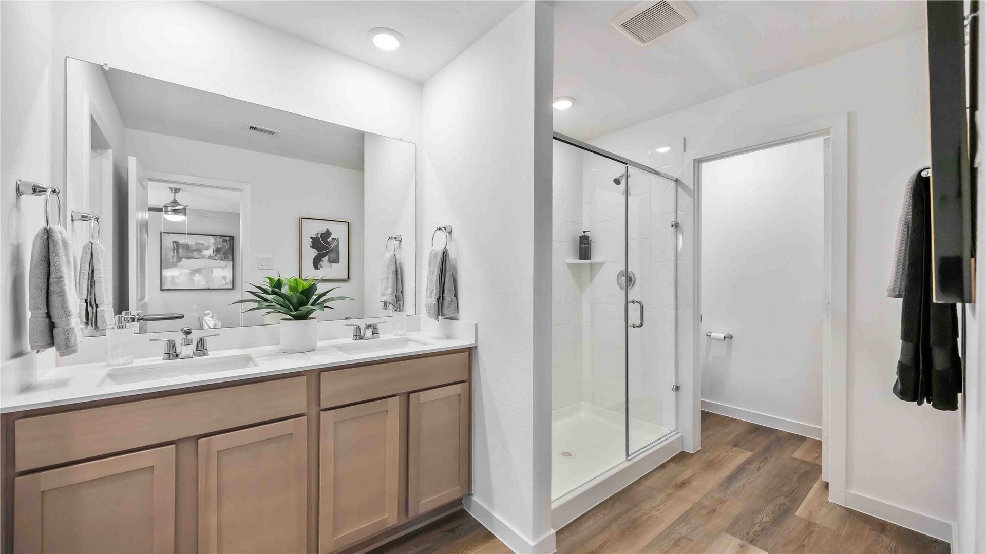 835 Gran Torino Drive, Houston, TX 77051
