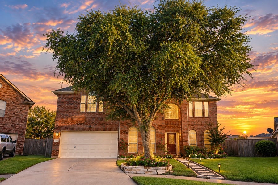 Property photo for 4303 Bridgestone Cedar Drive, Spring, TX