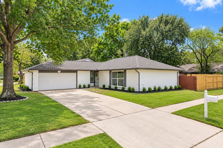 Property photo for 19815 Pinefield Court, Humble, TX