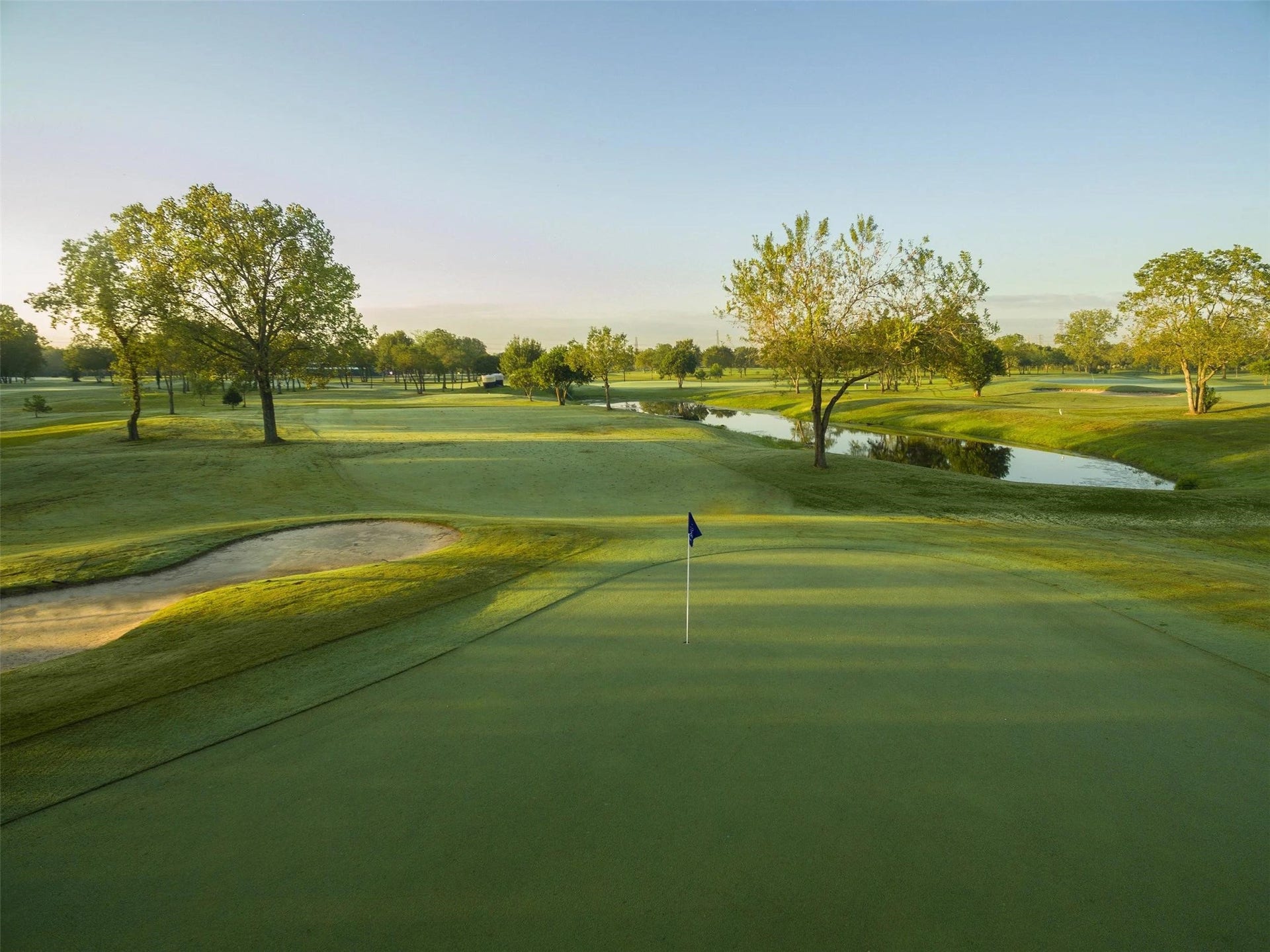 Golf lovers, rejoice! Enjoy the nearby golf course at F.M. Law Park, offering a wonderful opportunity to enjoy the game, take in the beautiful green surroundings, and spend a lovely day outdoors! A delightful recreational attraction just minutes from home!