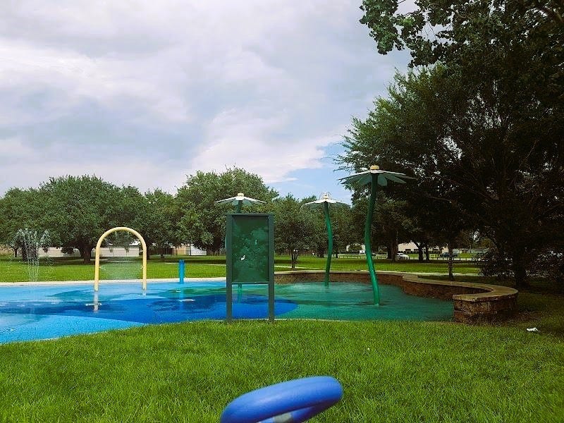 Fun in the sun awaits at the nearby Splash Pad at Edgewood Park! A wonderful spot to cool off, enjoy the outdoors, and make happy family memories on those warm Houston days!