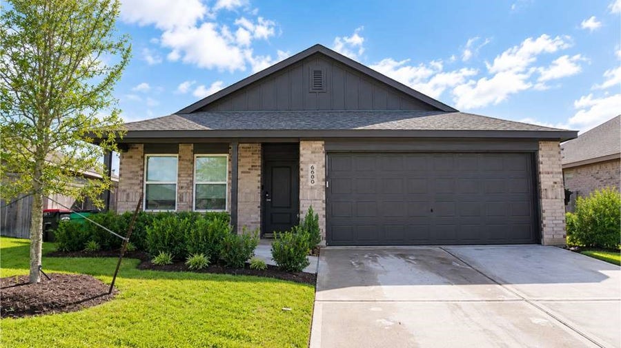 Property photo for 6606 Orange Daylily Lane, Katy, TX