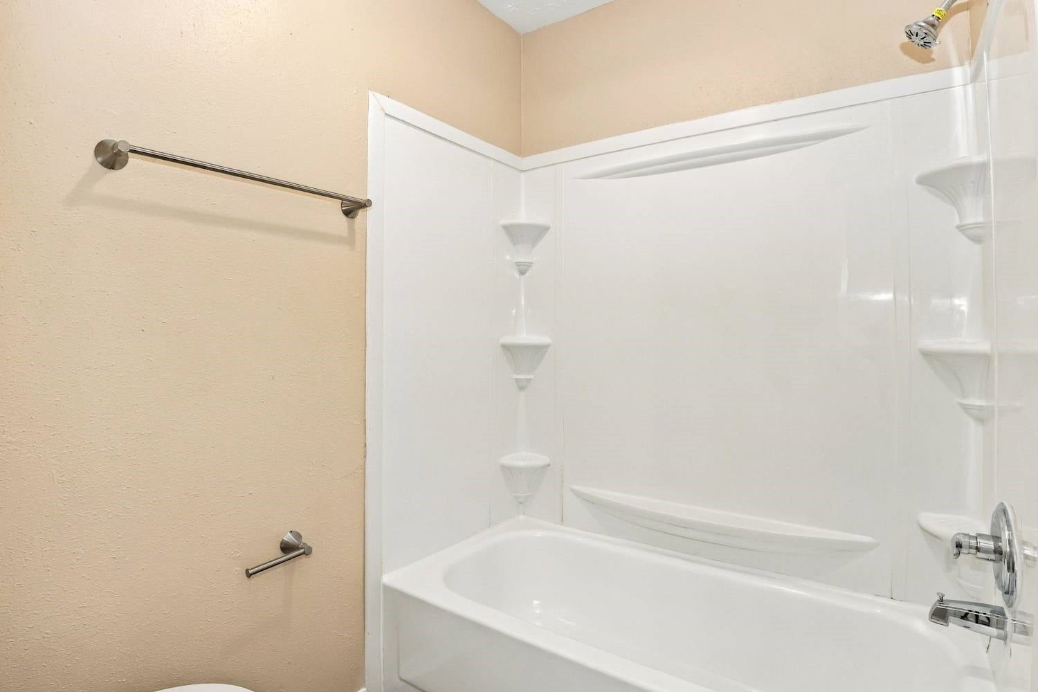 10107 Limewood Lane, Sugar Land, TX 77498 10107 Limewood Lane, Sugar Land, TX 77498