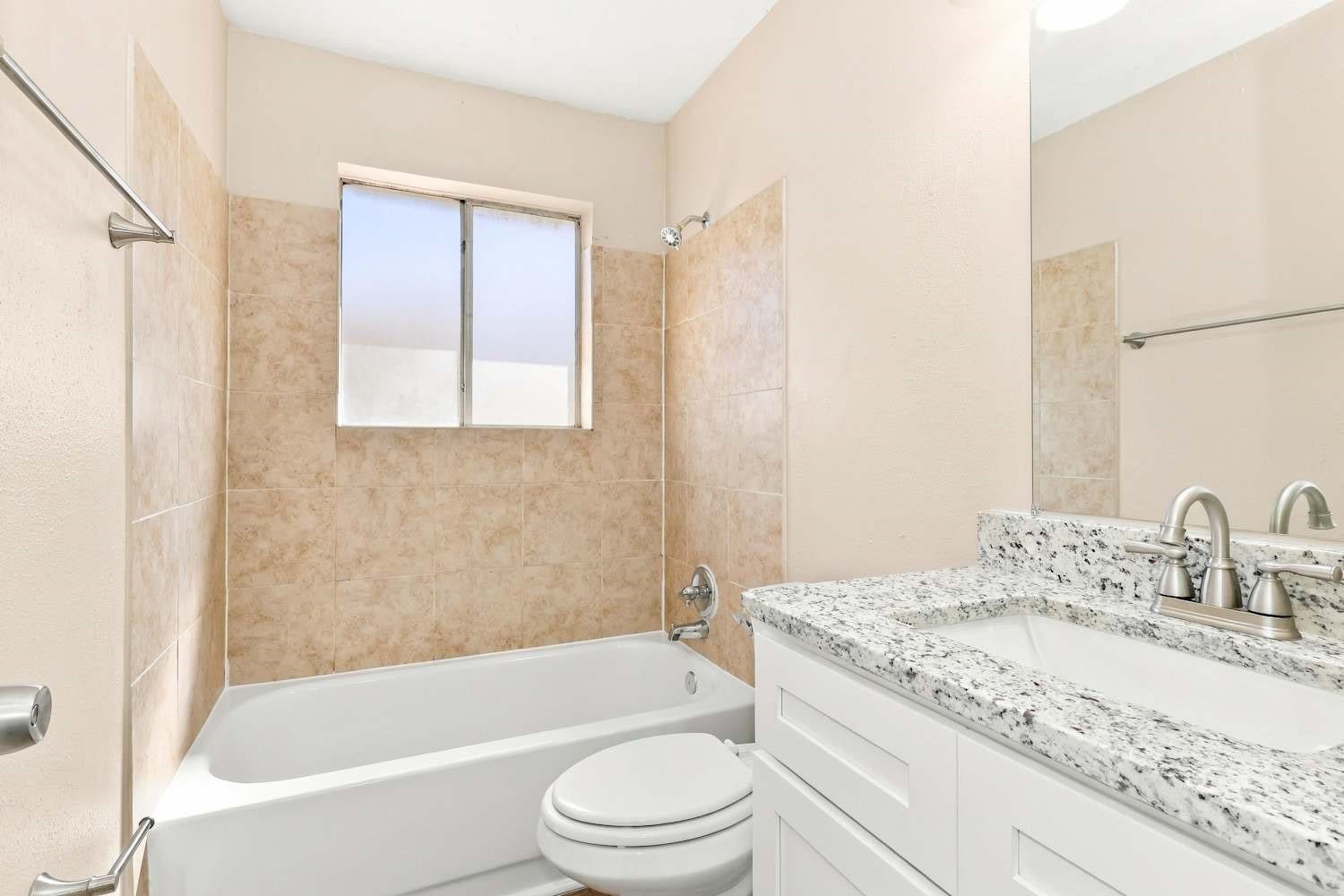 10107 Limewood Lane, Sugar Land, TX 77498 10107 Limewood Lane, Sugar Land, TX 77498