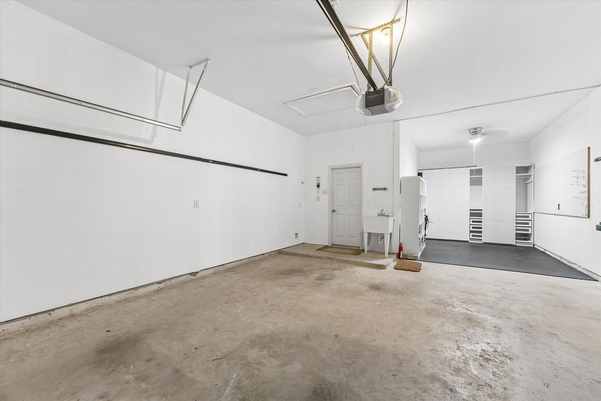 106 W Arbor Camp Circle, Spring, TX 77389 3 car tandem garage with shelving included