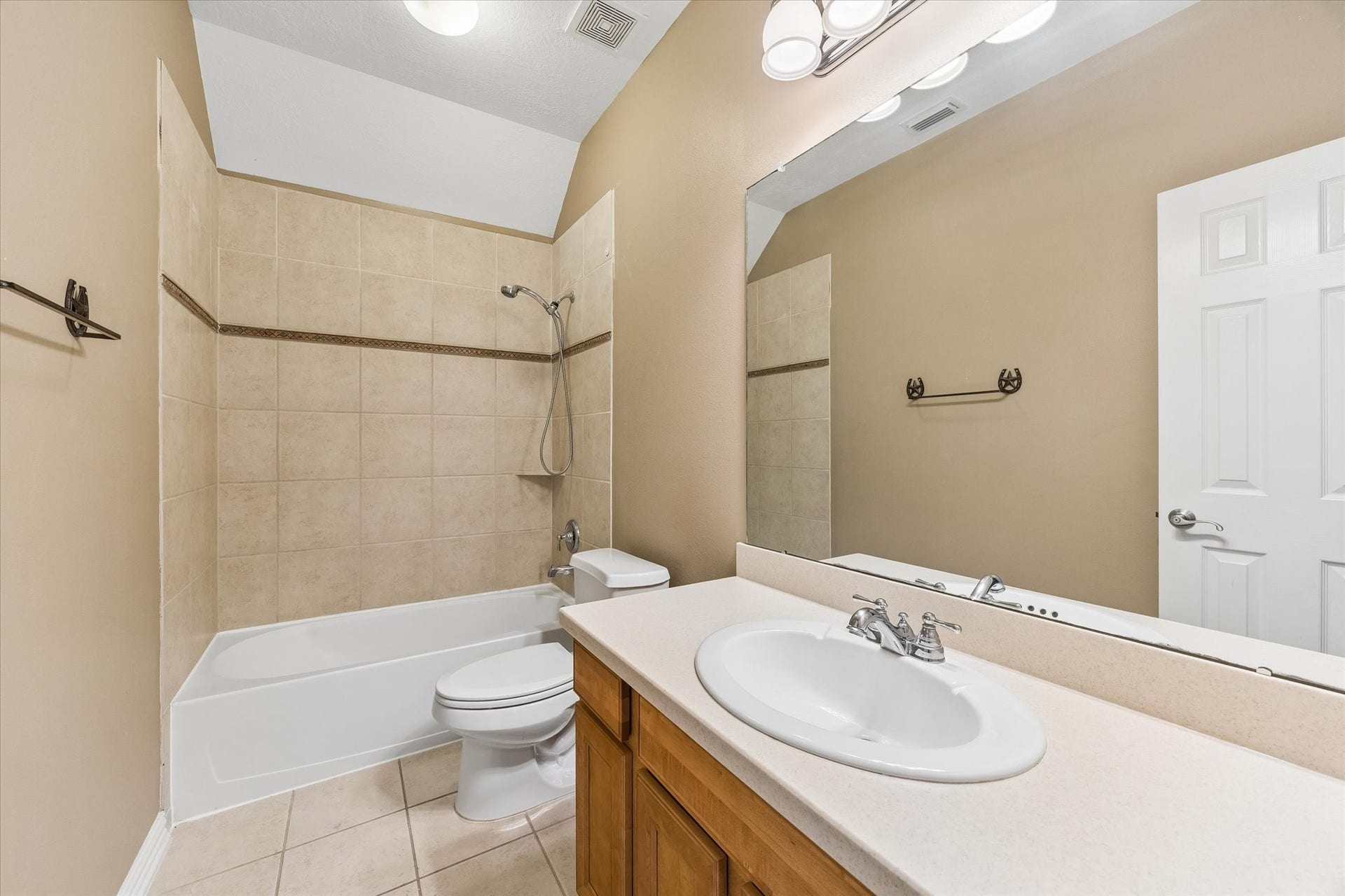 106 W Arbor Camp Circle, Spring, TX 77389 106 W Arbor Camp Circle, Spring, TX 77389