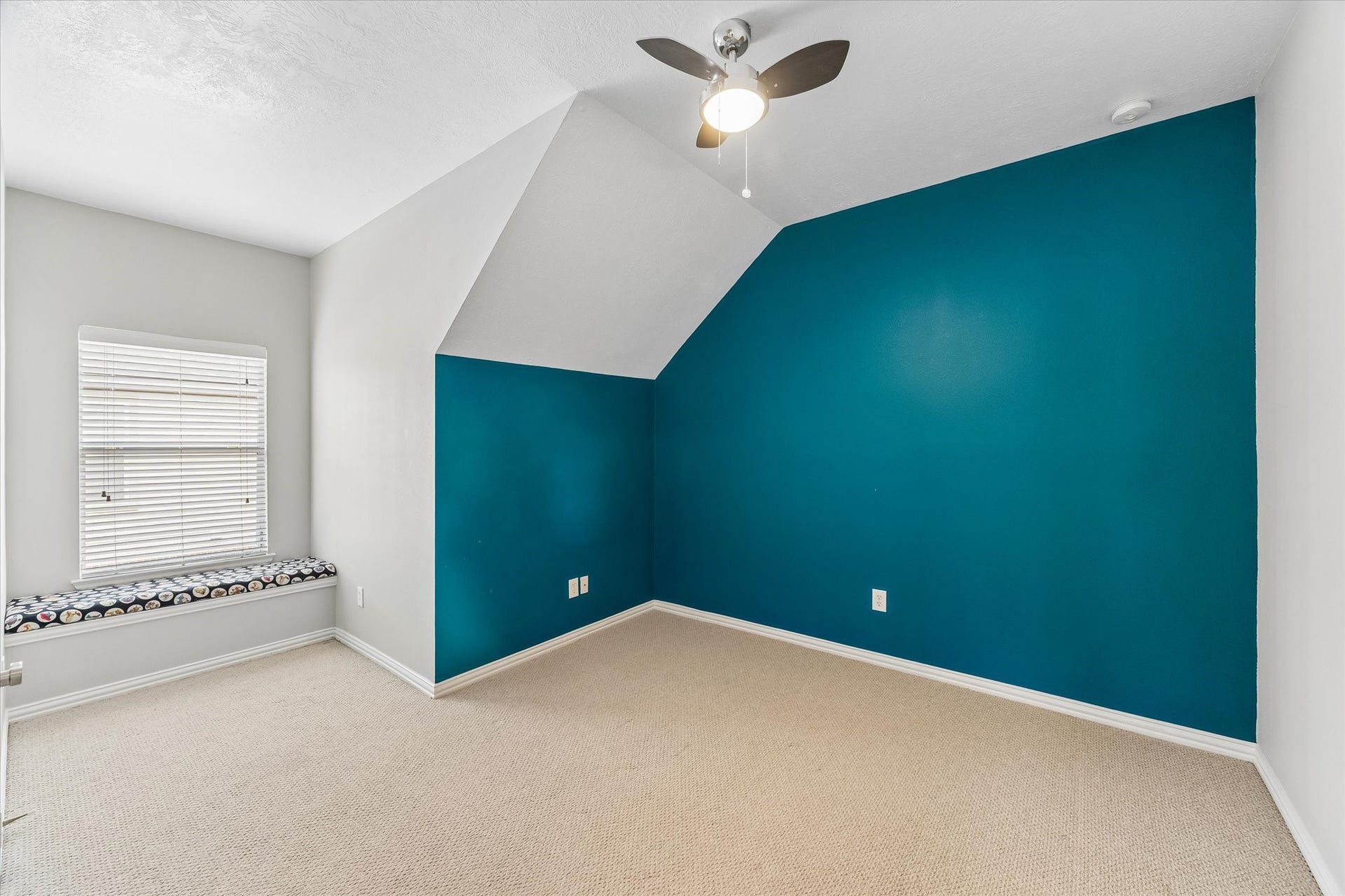 106 W Arbor Camp Circle, Spring, TX 77389 First of three secondary bedrooms upstairs. All bedrooms have ceiling fans.