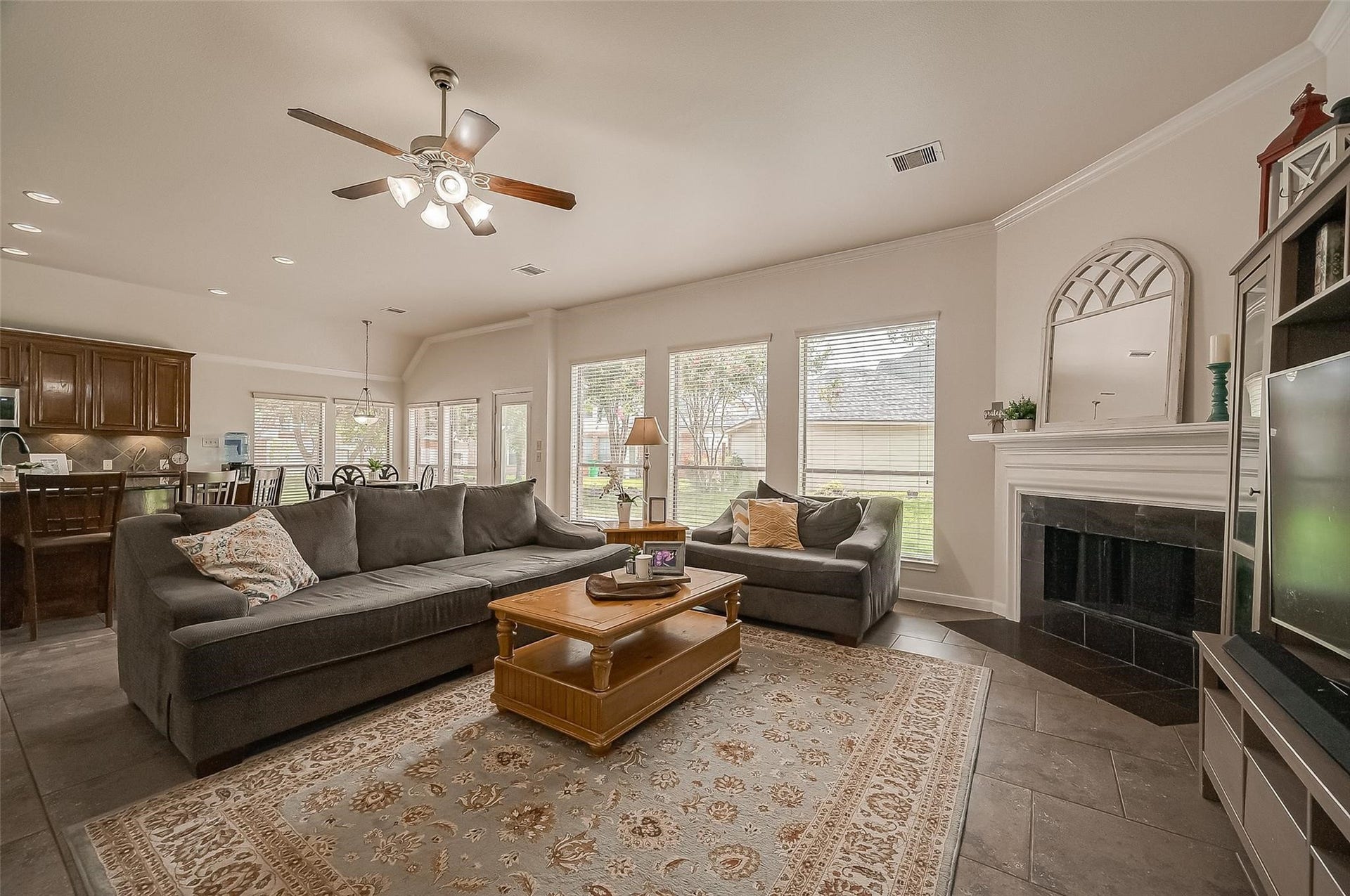 2802 Stock Creek Lane, Richmond, TX 77406