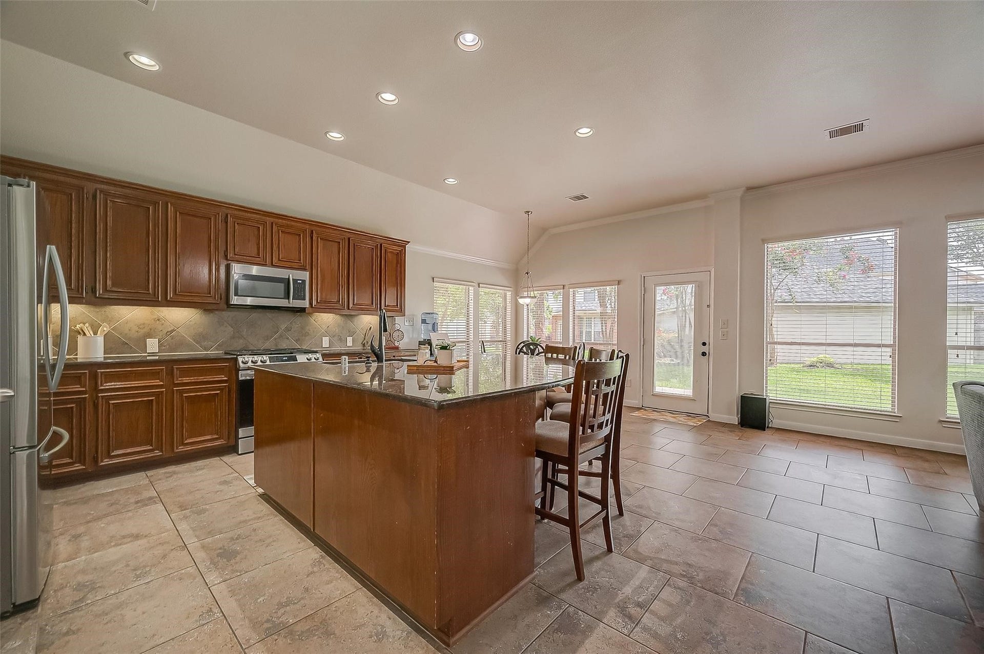 2802 Stock Creek Lane, Richmond, TX 77406