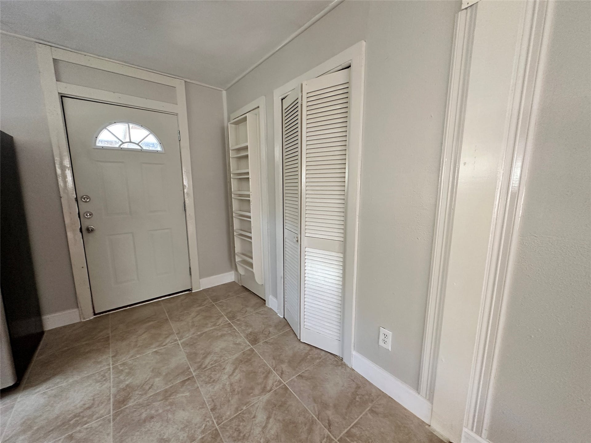 7110 Mchenry Street, #B-TOP, Houston, TX 77087 7110 Mchenry Street, #B-TOP, Houston, TX 77087