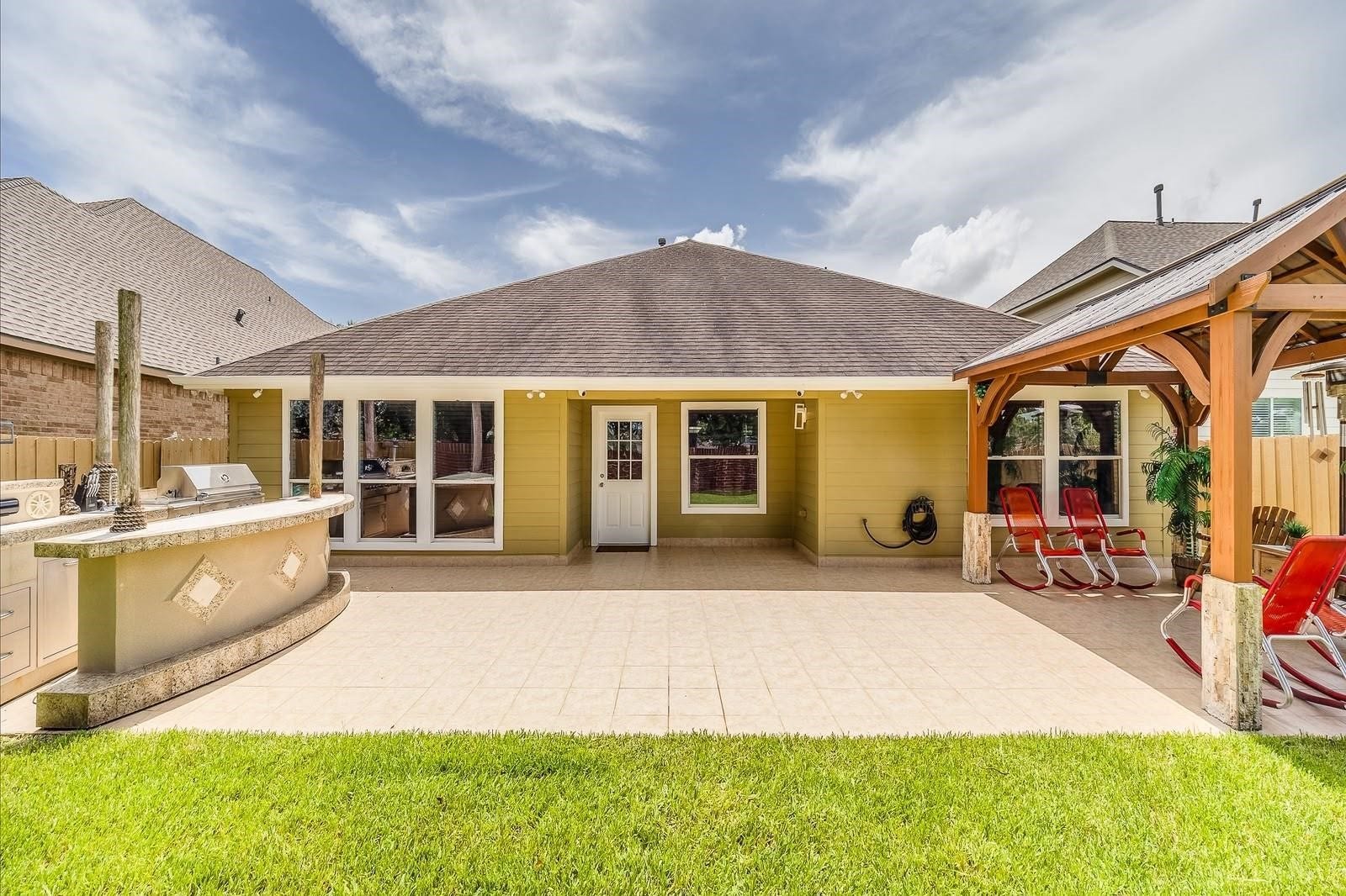 8518 Durango Valley Lane, Cypress, TX 77433