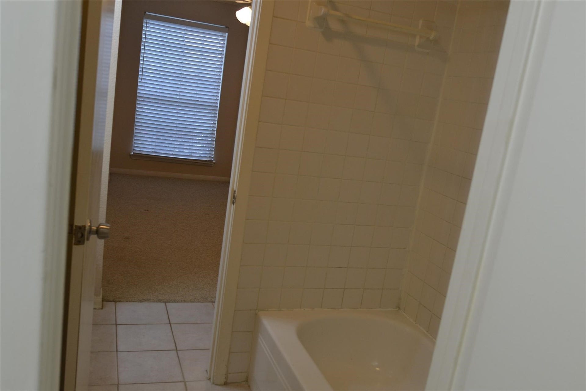 6111 Beverly Hill Street, #43, Houston, TX 77057 6111 Beverly Hill Street, #43, Houston, TX 77057