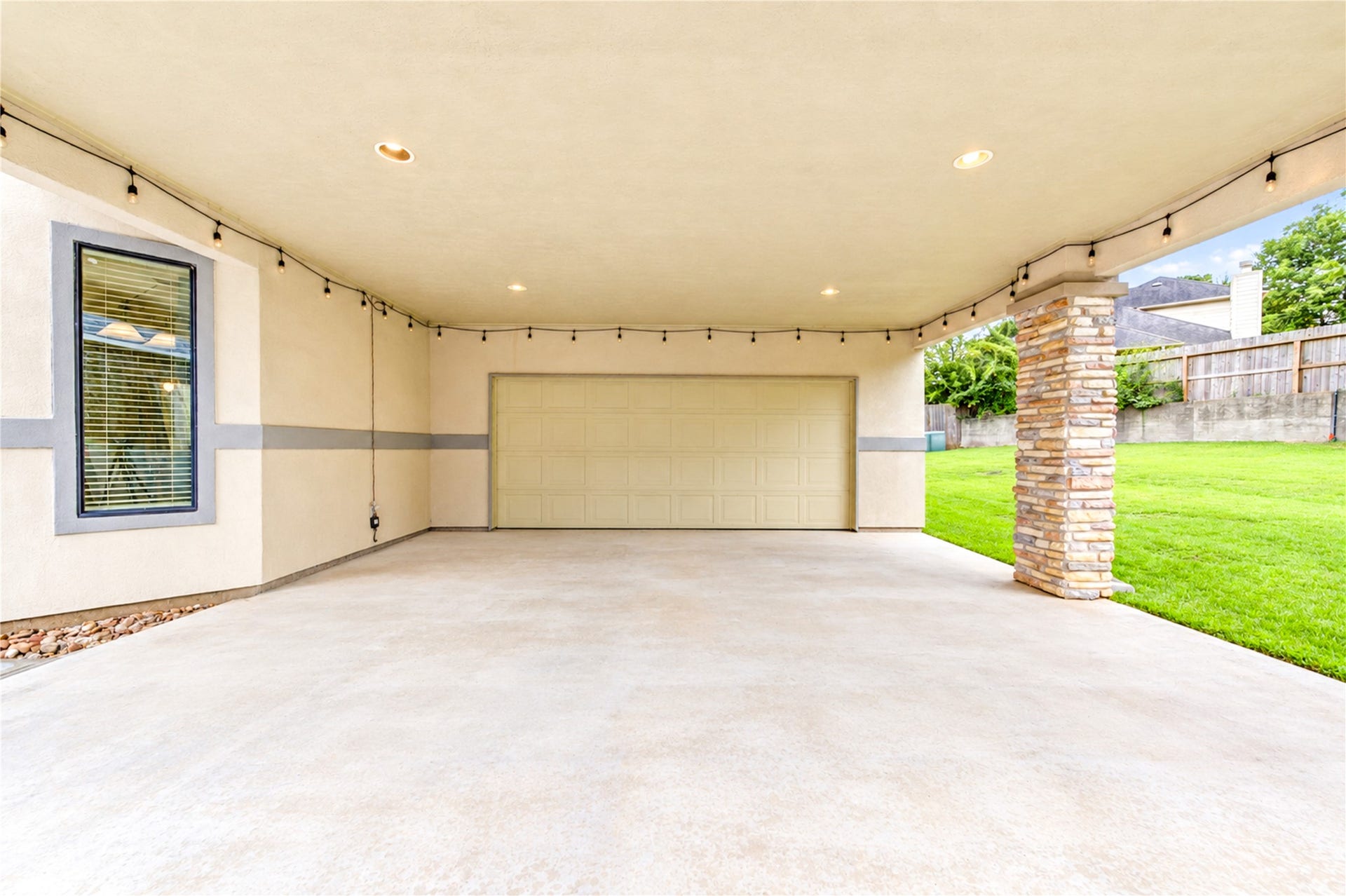 3817 Copper Mountain Lane, Montgomery, TX 77316