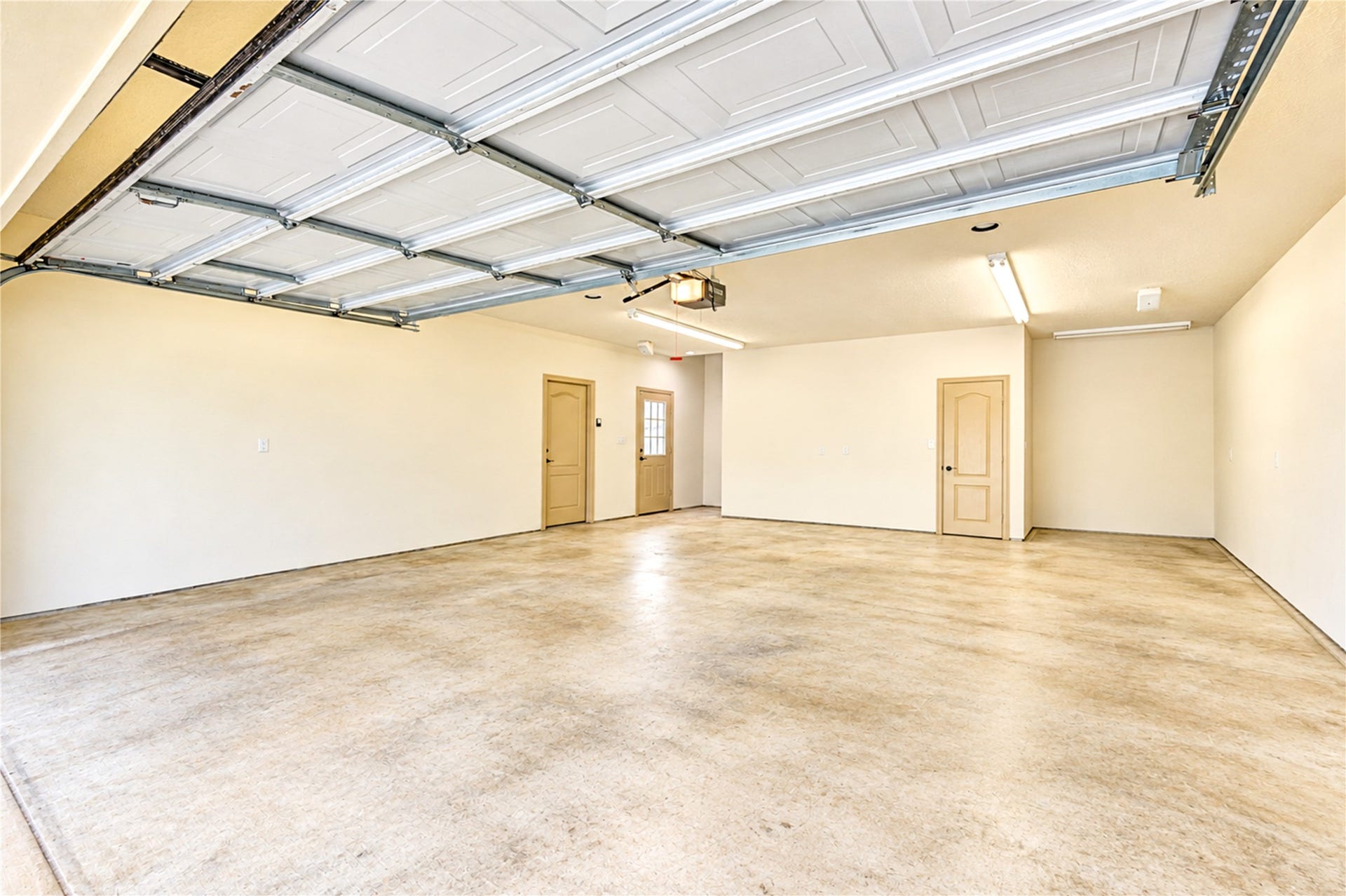 3817 Copper Mountain Lane, Montgomery, TX 77316