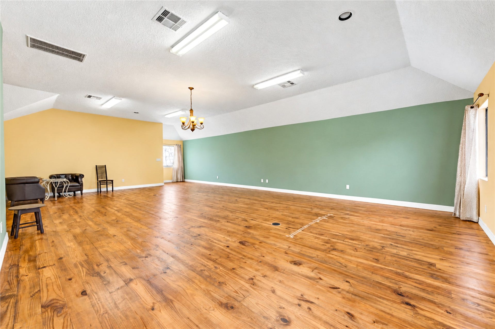 3817 Copper Mountain Lane, Montgomery, TX 77316