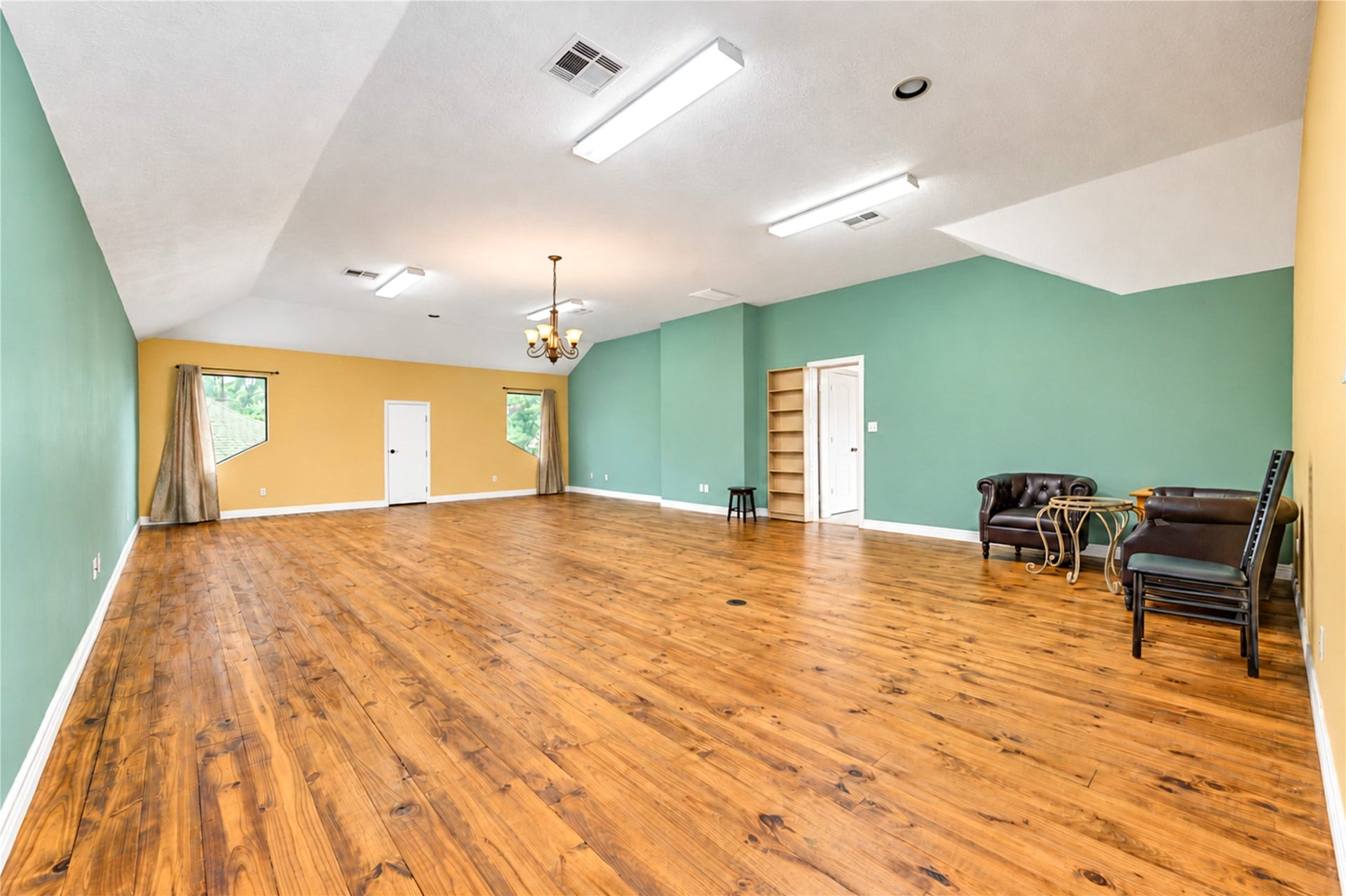 3817 Copper Mountain Lane, Montgomery, TX 77316