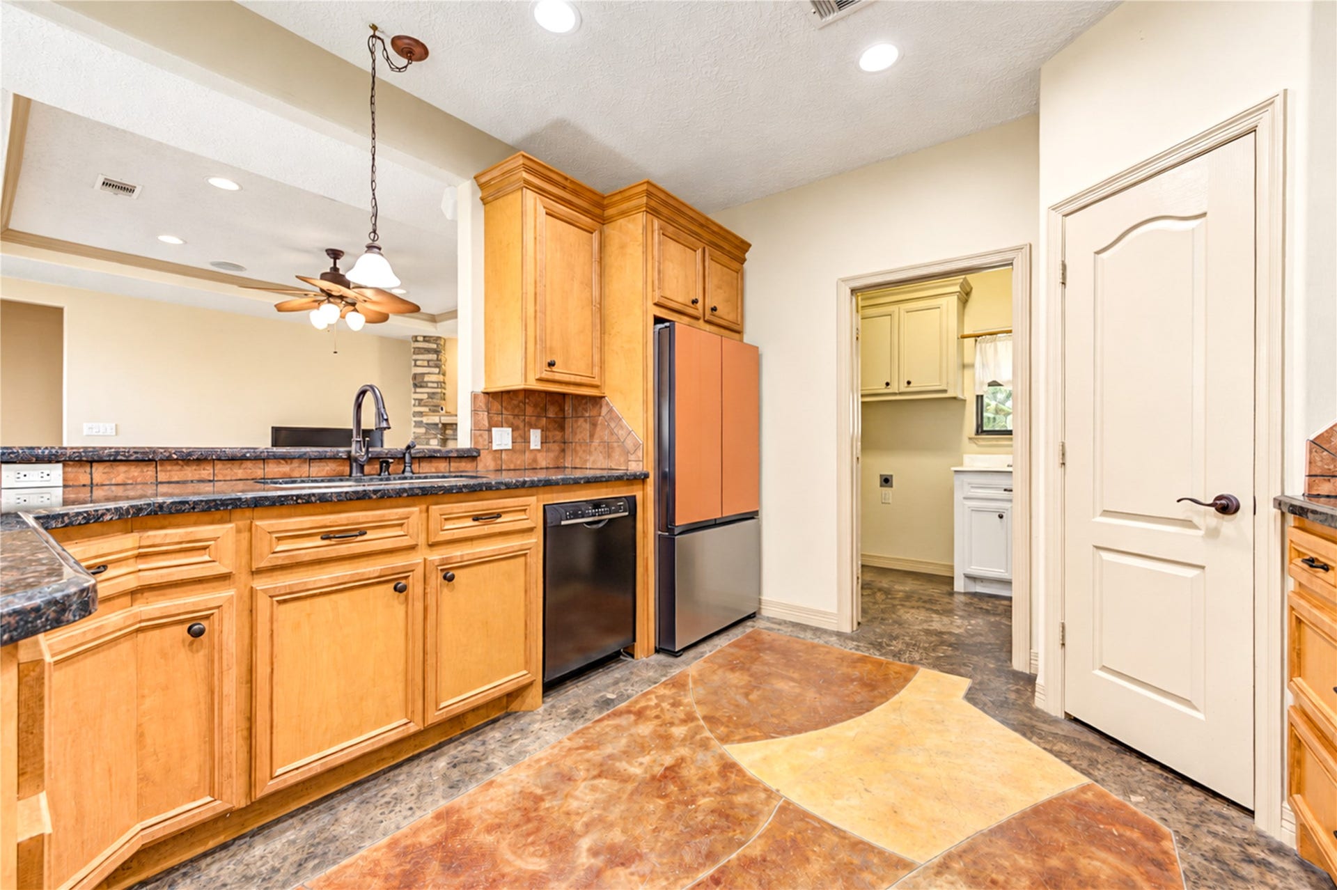 3817 Copper Mountain Lane, Montgomery, TX 77316