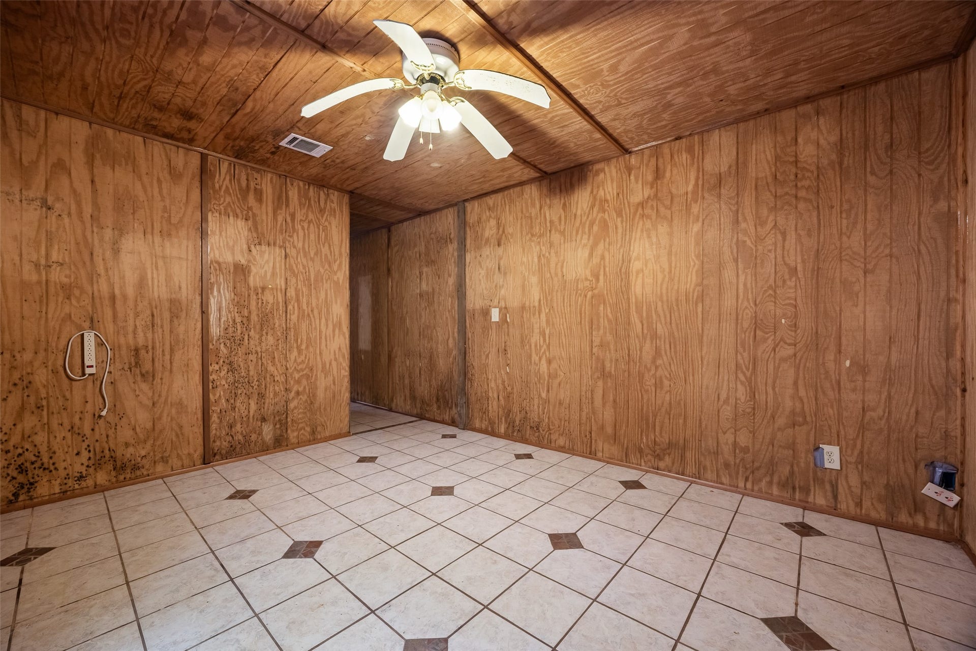 27874 Riley Road, Waller, TX 77484 Another view of the bonus area in the barn highlights its rustic wood finishes, ready to accommodate a variety of needs.