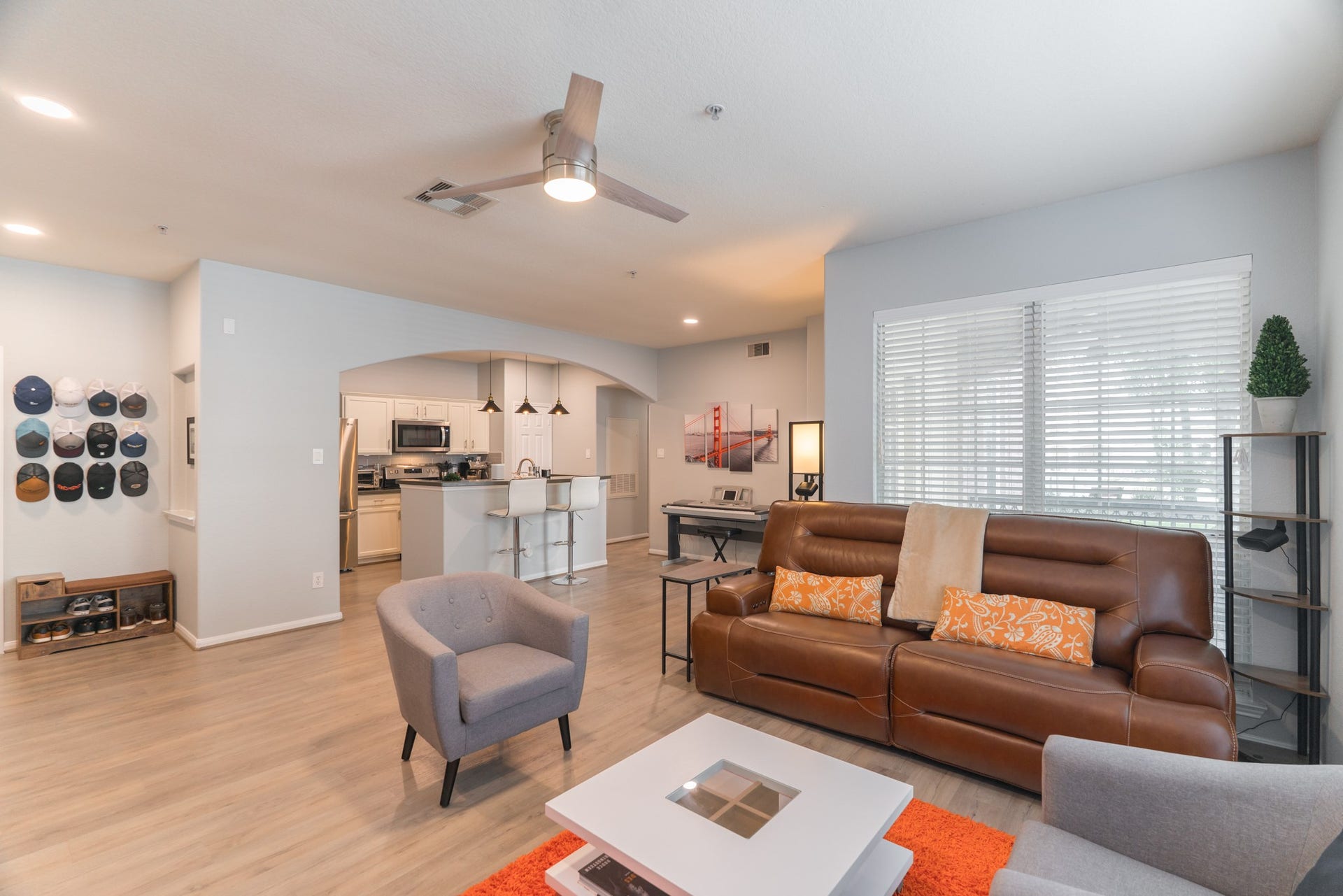 6607 Lake Woodlands Drive, #312, The Woodlands, TX 77382 6607 Lake Woodlands Drive, #312, The Woodlands, TX 77382