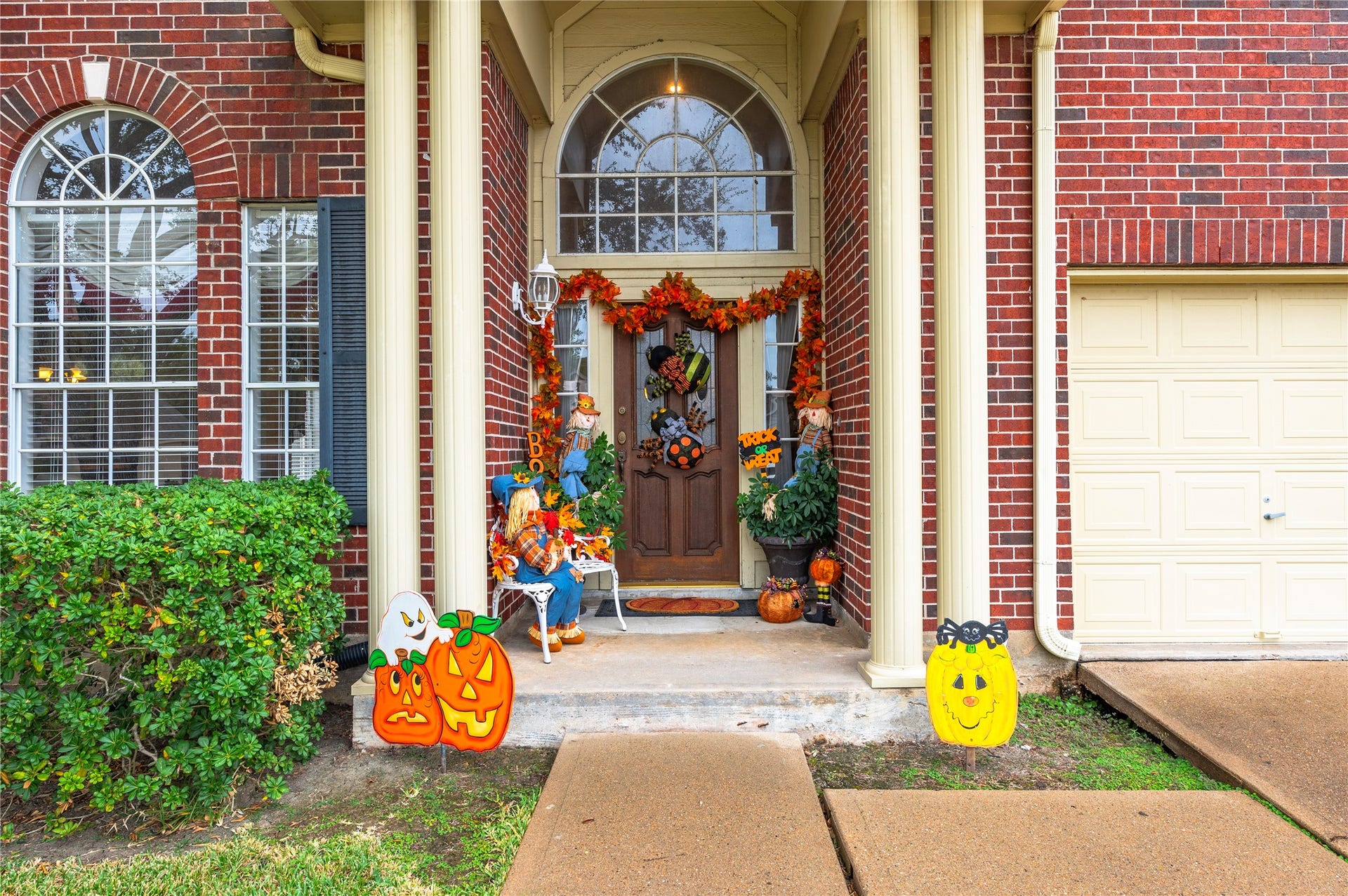 2906 Kensington Park, Pearland, TX 77581 2906 Kensington Park, Pearland, TX 77581