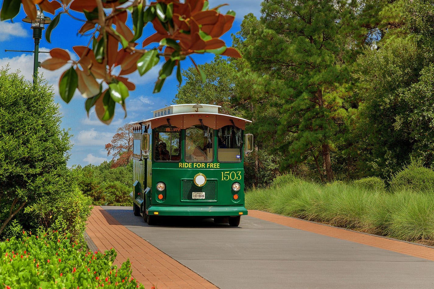43 N Longspur Drive, The Woodlands, TX 77380 The Woodlands offers free shuttle-bus rides to any residents.