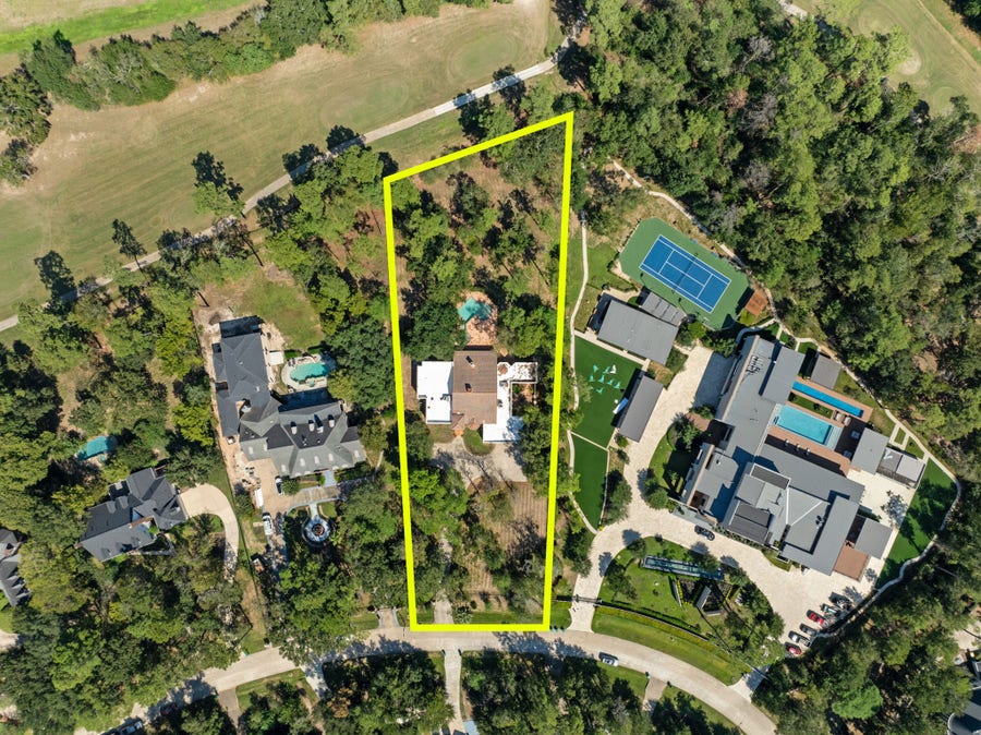 Property photo for 43 N Longspur Drive, The Woodlands, TX