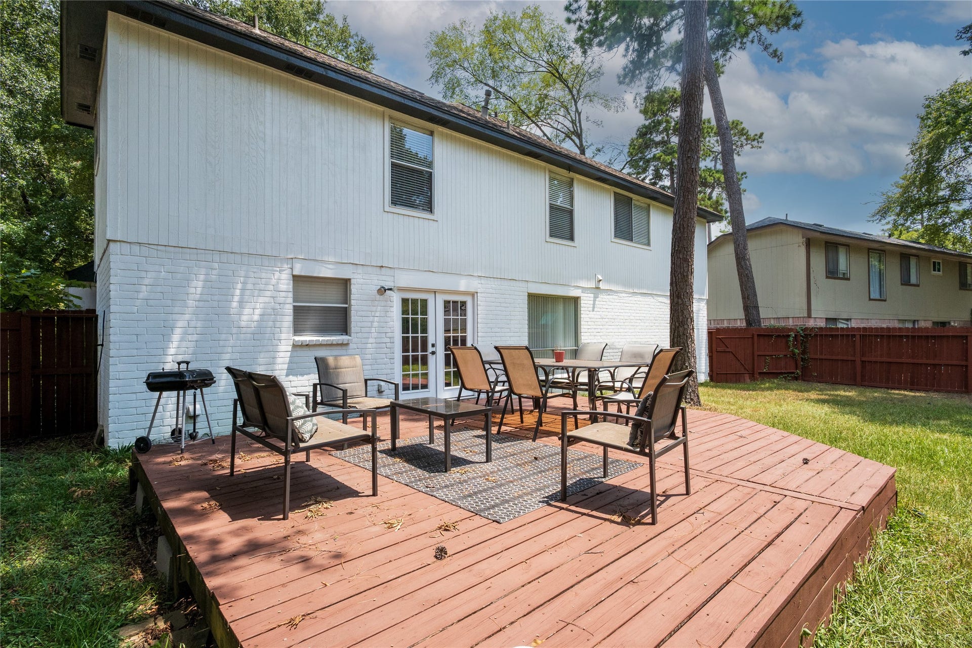 31 N Drifting Leaf Court, The Woodlands, TX 77380 31 N Drifting Leaf Court, The Woodlands, TX 77380