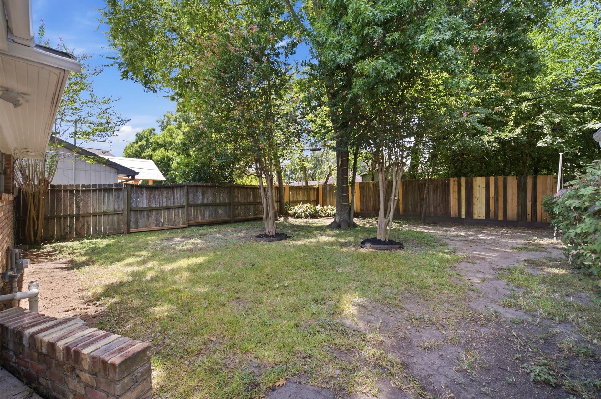 3731 Latma Drive, Houston, TX 77025 3731 Latma Drive, Houston, TX 77025