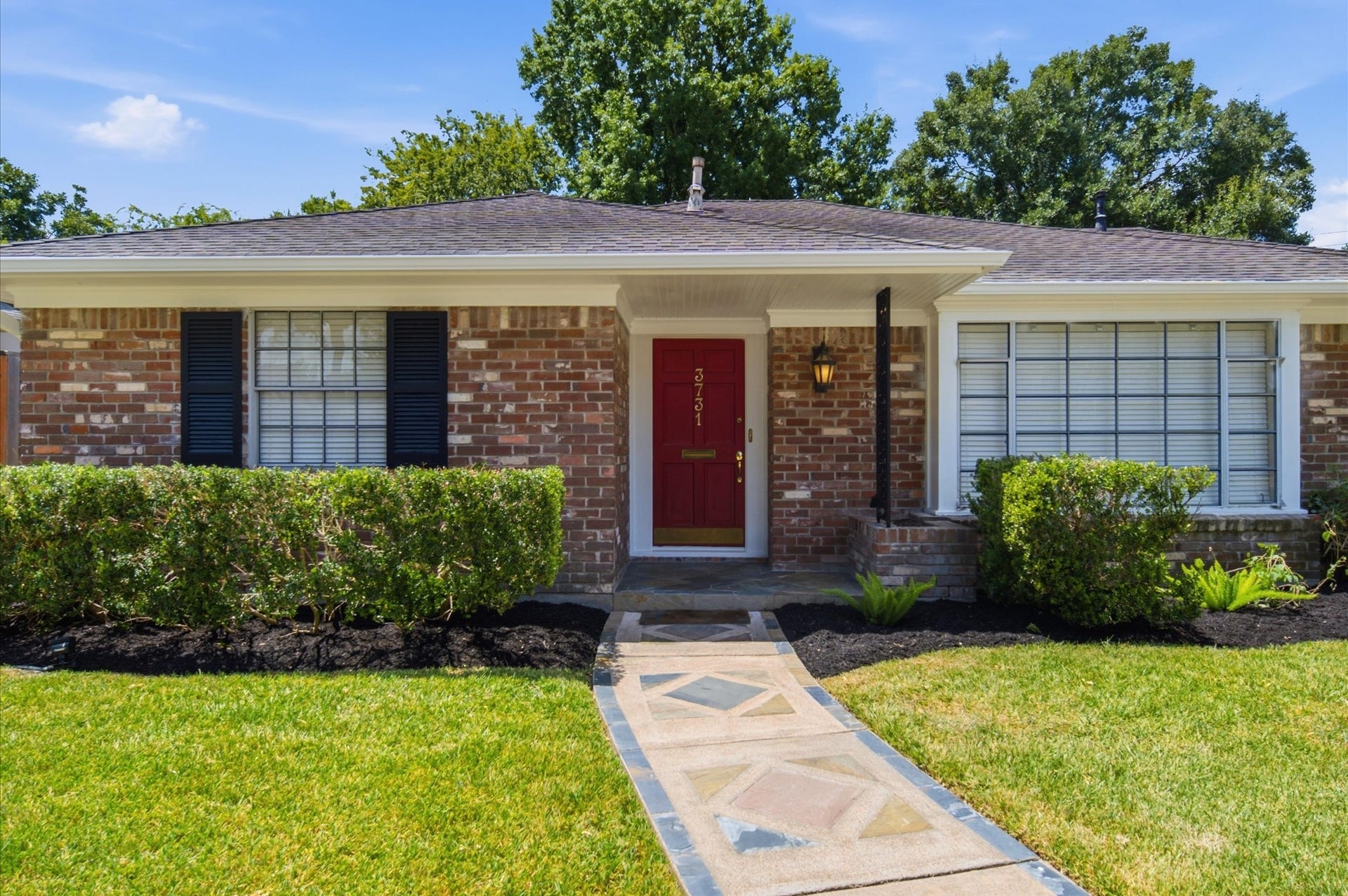 3731 Latma Drive, Houston, TX 77025 3731 Latma Drive, Houston, TX 77025
