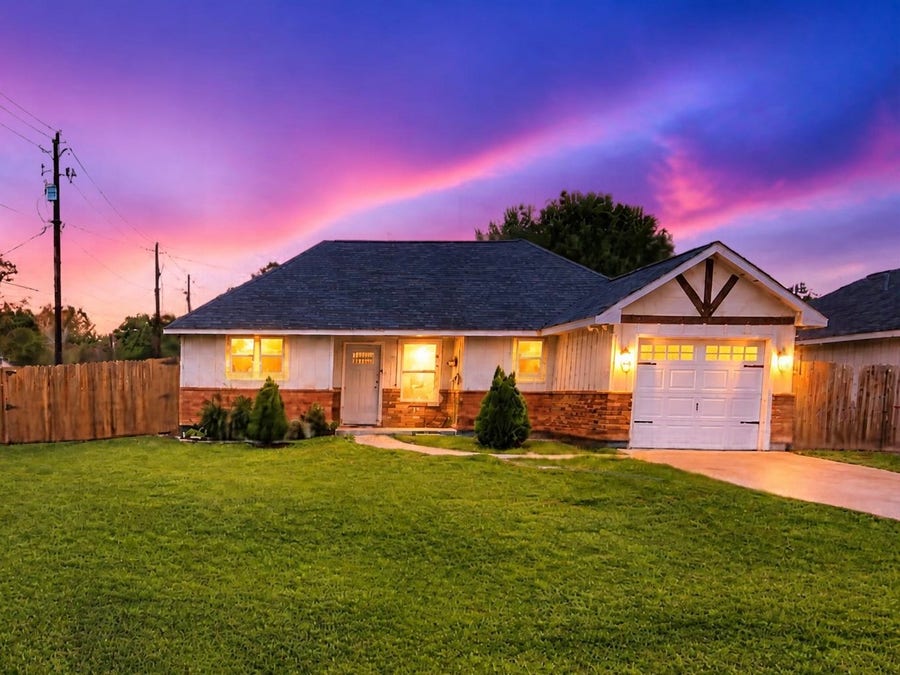 Property photo for 7730 Avenue E, Beasley, TX
