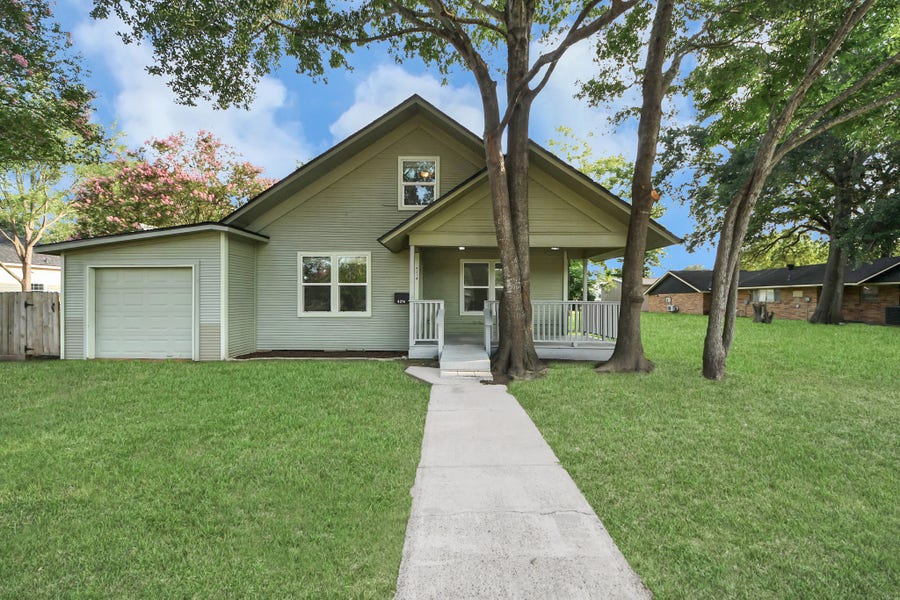 Property photo for 4314 6th Street, Brookshire, TX