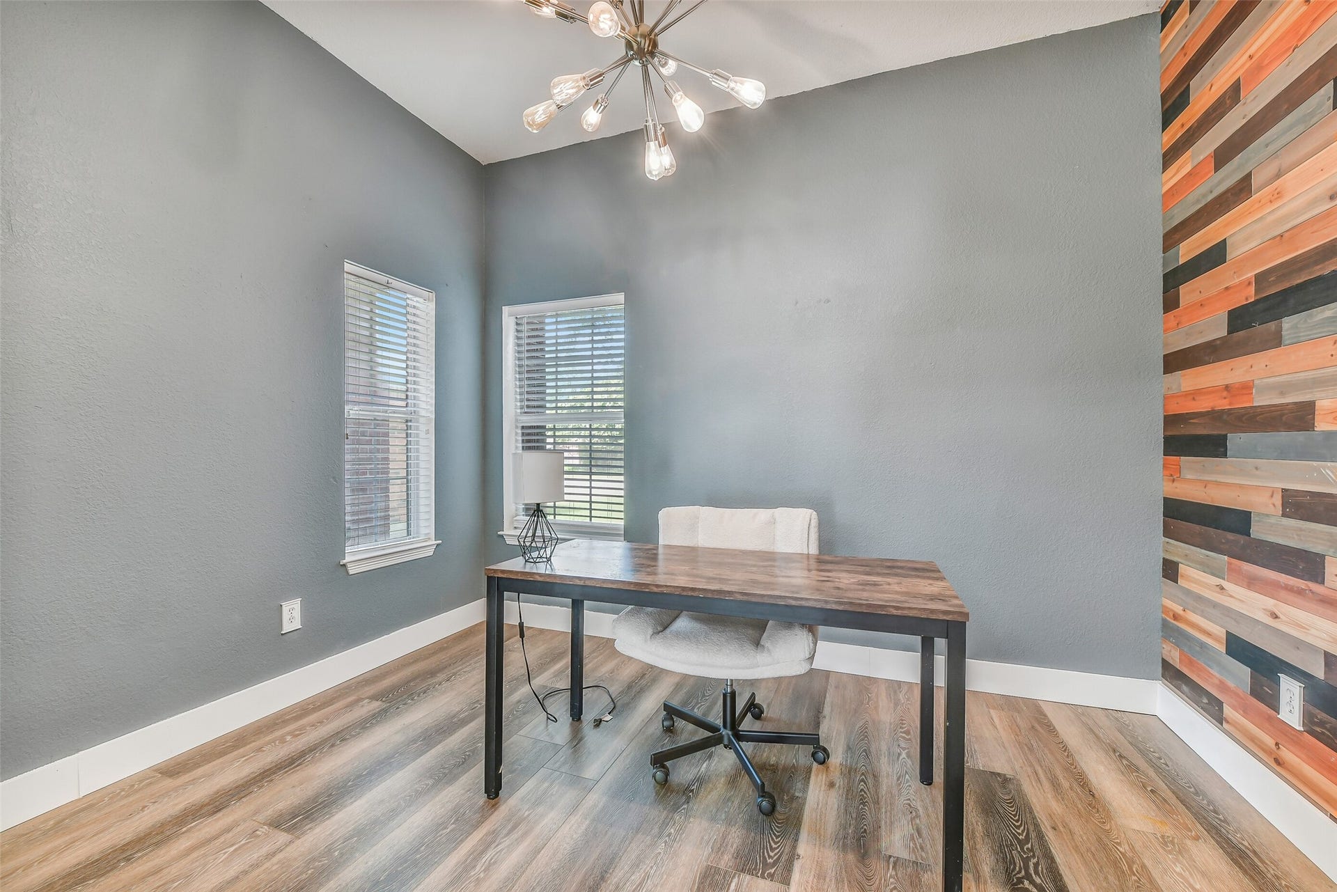 994 Jefferson Street, Alvin, TX 77511 994 Jefferson Street, Alvin, TX 77511